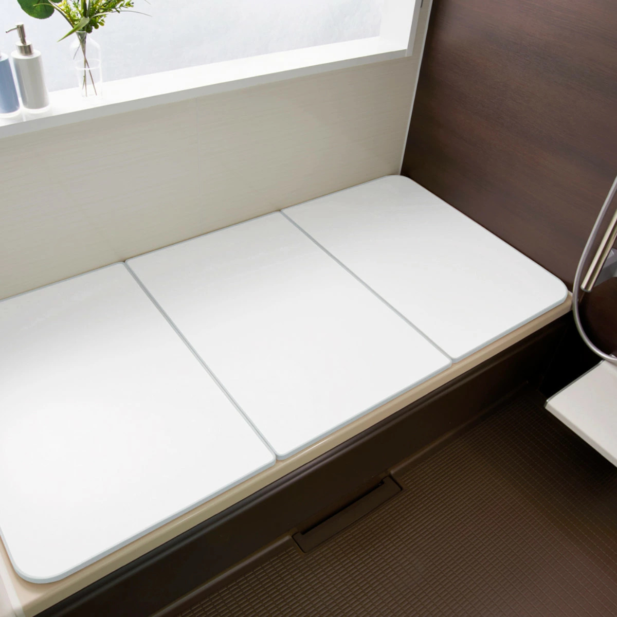 風呂ふた オーダー オーダーメイド ECOウォームneo ふろふた 55〜70×116〜120cm 3枚割 （ 風呂蓋 風呂フタ 冷めにくい 保温風呂ふた 組み合わせ 日本製 ）の画像