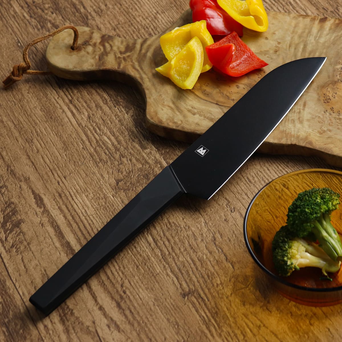 三徳包丁 17cm バイアキッチンブラック モリブデンステンレス 日本製