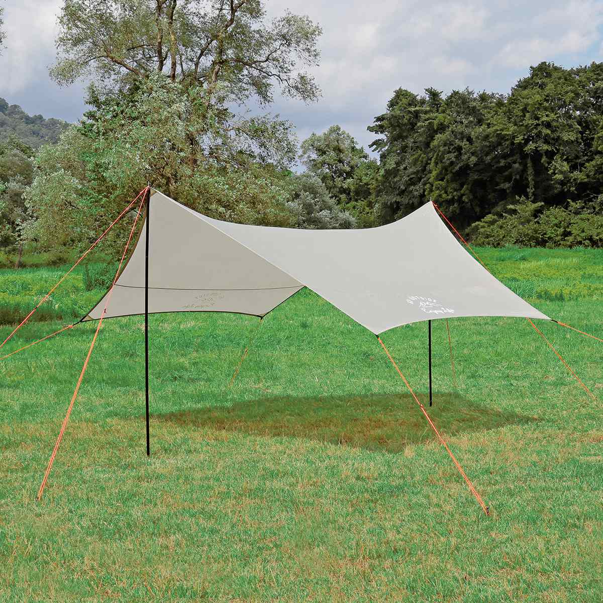 CAPTAIN STAG タープセット（4〜6人用） キャンプやBBQにどうぞ！ CAPTAIN STAG（キャプテンスタッグ） テント タープ 4〜6人用 UVカット