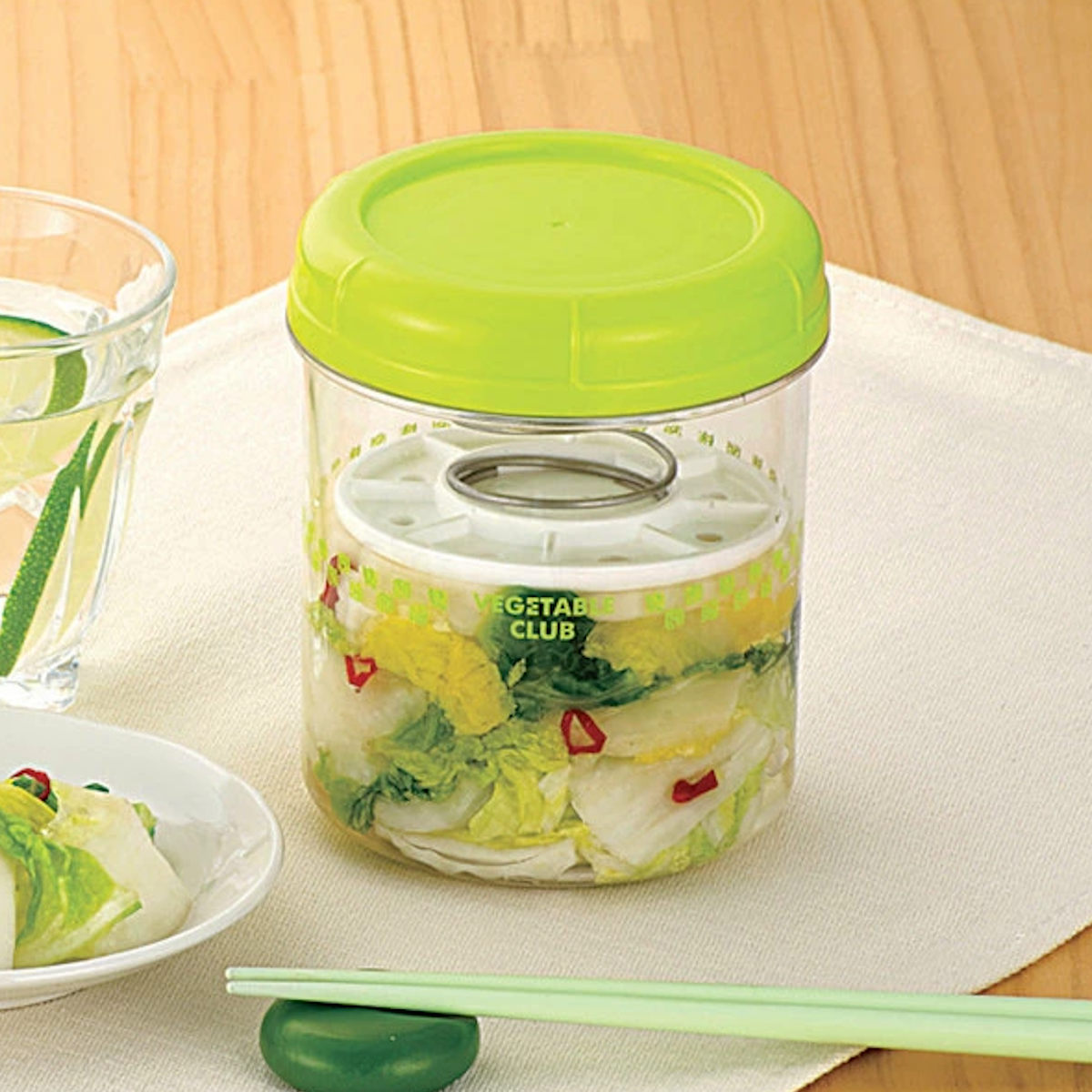 漬物容器 650ml 丸型漬物器 VCCクイックピクルス ラウンド 重石不要