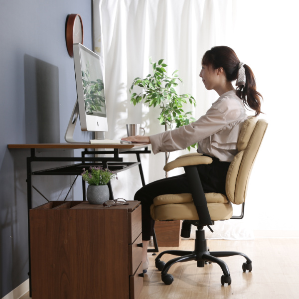 不二貿易（Fuji Boeki） デスクチェア 座面高44〜52cm レザー調