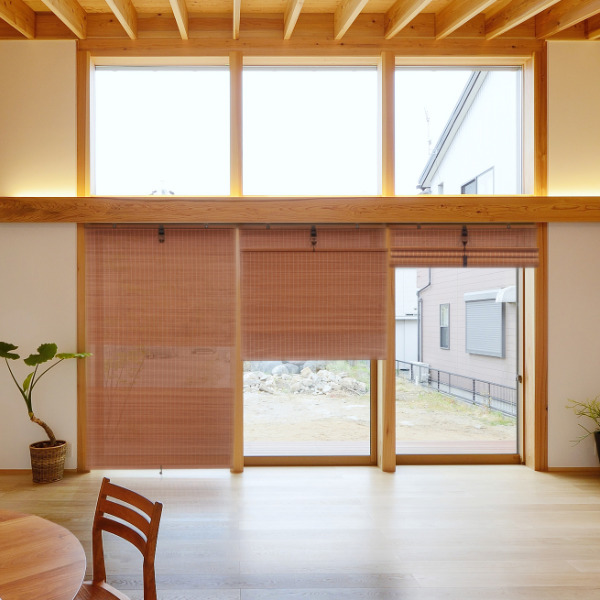 ロールスクリーン 88×180cm 桜材の景色を楽しむスクリーン 和風