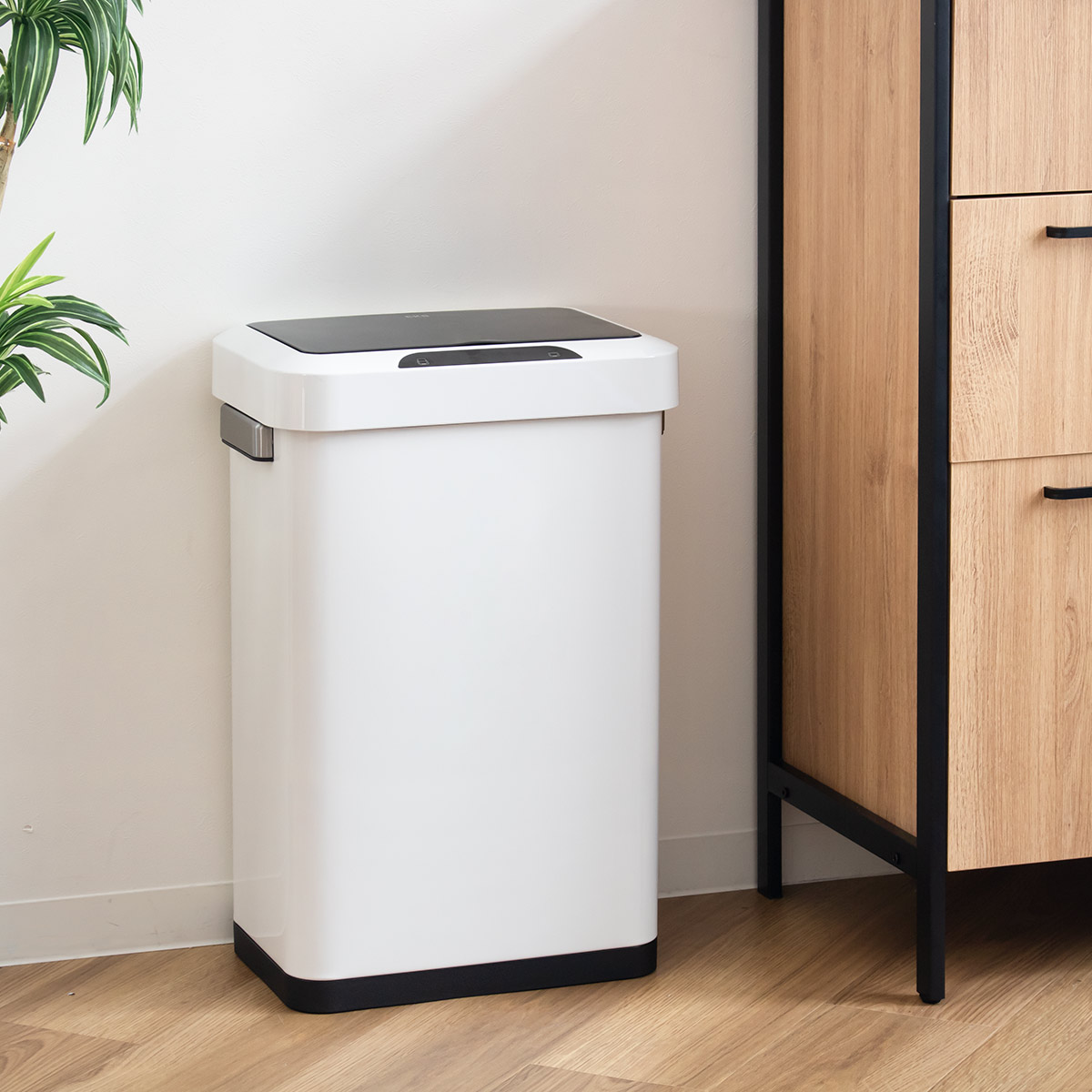 EKO（イーケーオー） ゴミ箱 45L ホライゾン センサービン ステンレス
