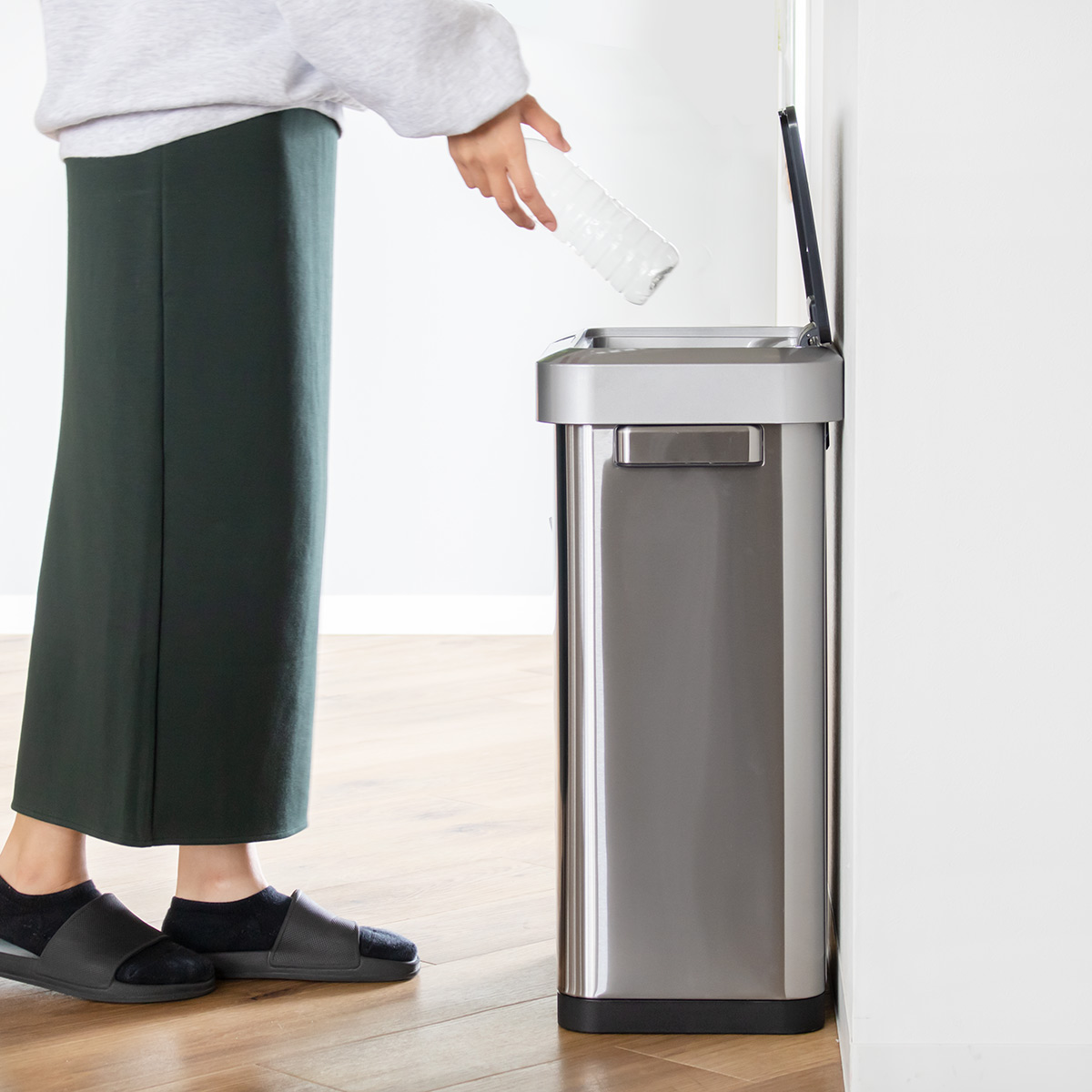 EKO（イーケーオー） ゴミ箱 45L ホライゾン センサービン ステンレス