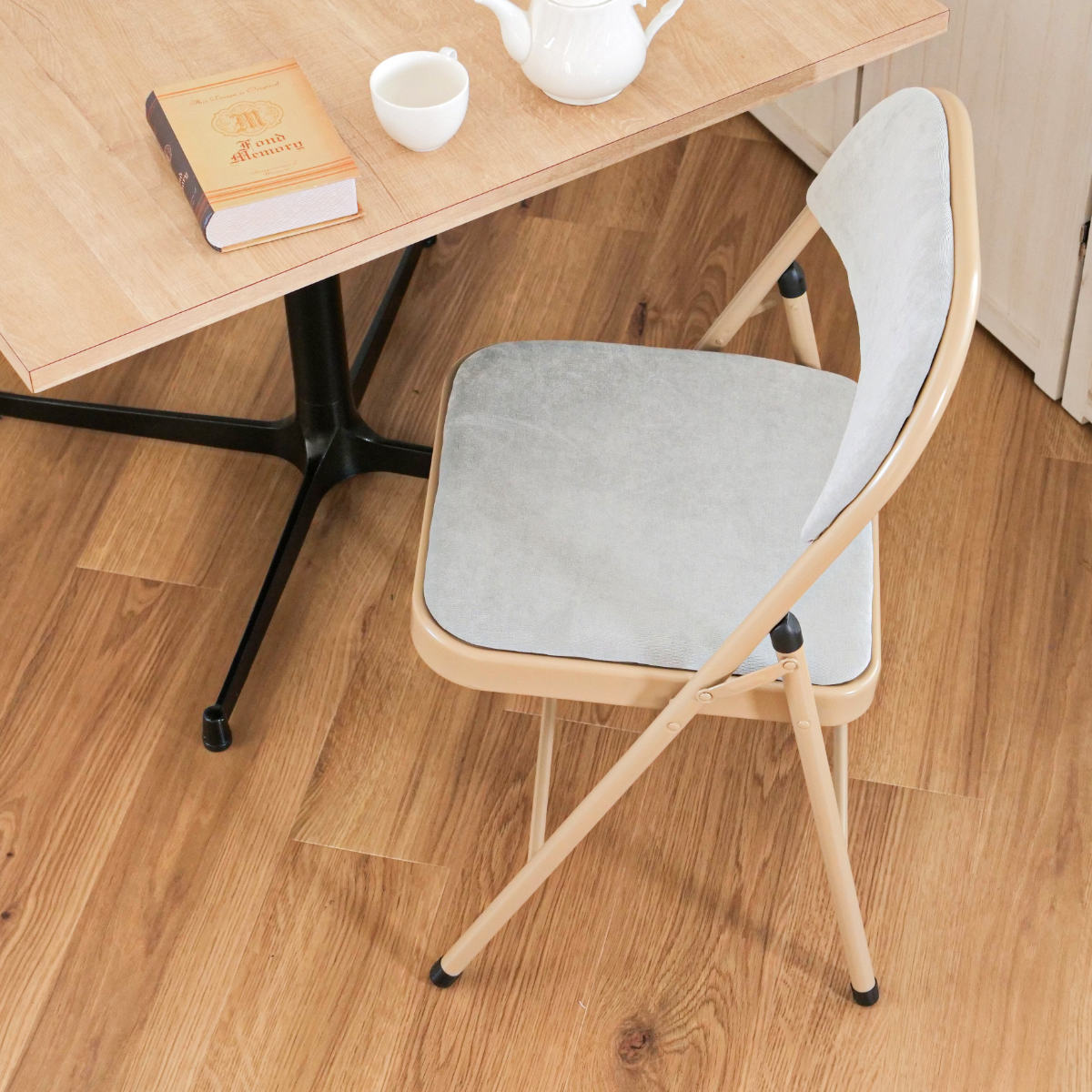 東谷 折りたたみ椅子 同色4脚セット 座面高48cm ファブリック ベロア調