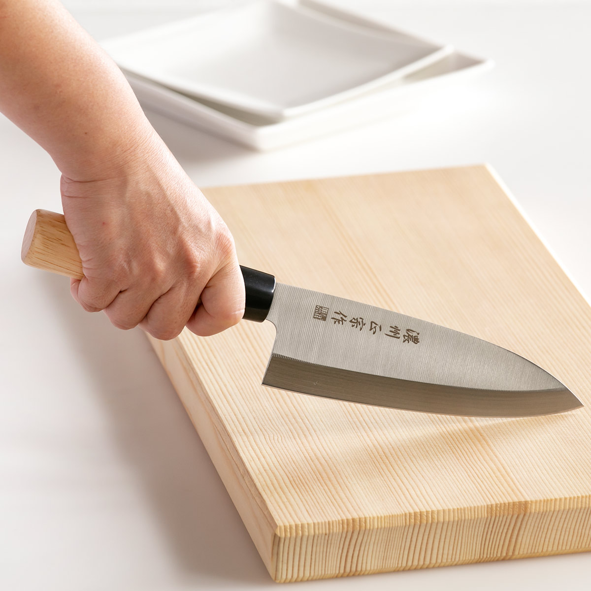 出刃包丁 刃渡り15.5cm 濃州正宗 日本製 和包丁 ステンレス ライト