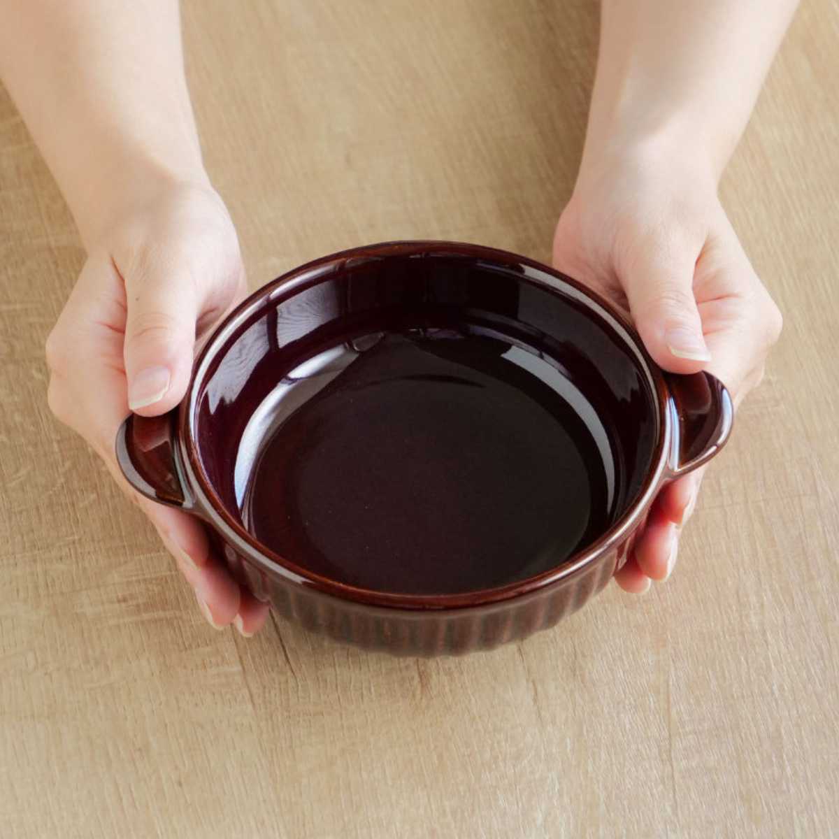 グラタン皿 一人用 丸 13cm 立筋 耐熱 陶器 萬古焼 （ 食洗器対応 電子