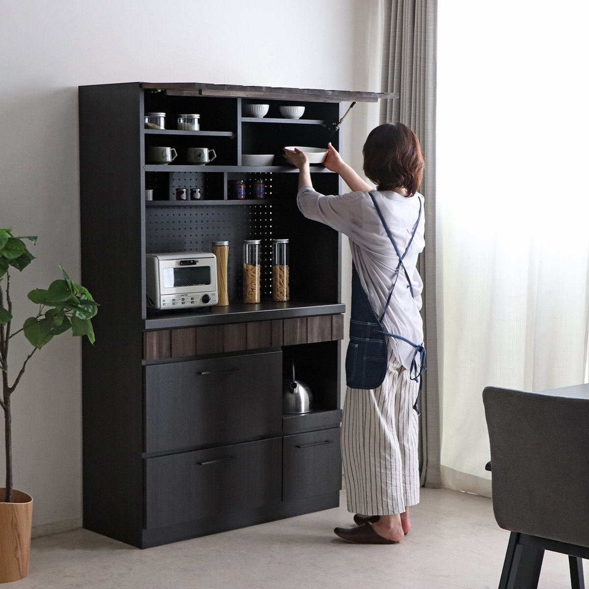 東馬（Tohma） キッチンボード 食器棚 板扉上台 引出し下台タイプ RESE