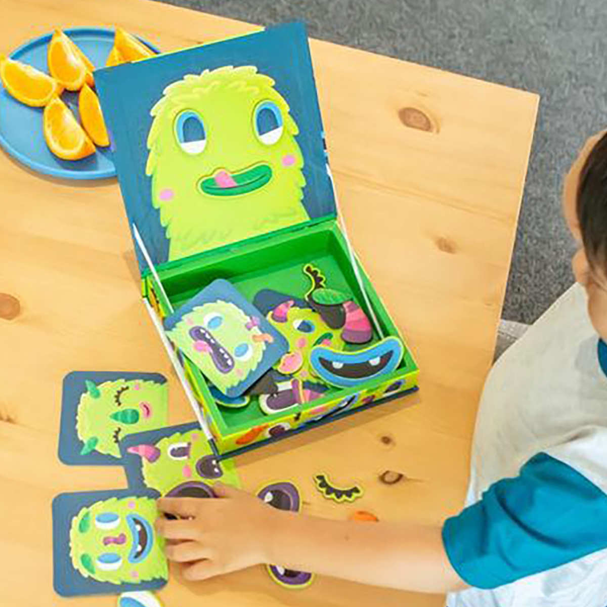 おもちゃ ベビー マグネット福笑い モンスター （ 知育玩具 福笑い 磁石 マグネット 子供 幼児 キッズ 3歳 男の子 女の子 ）