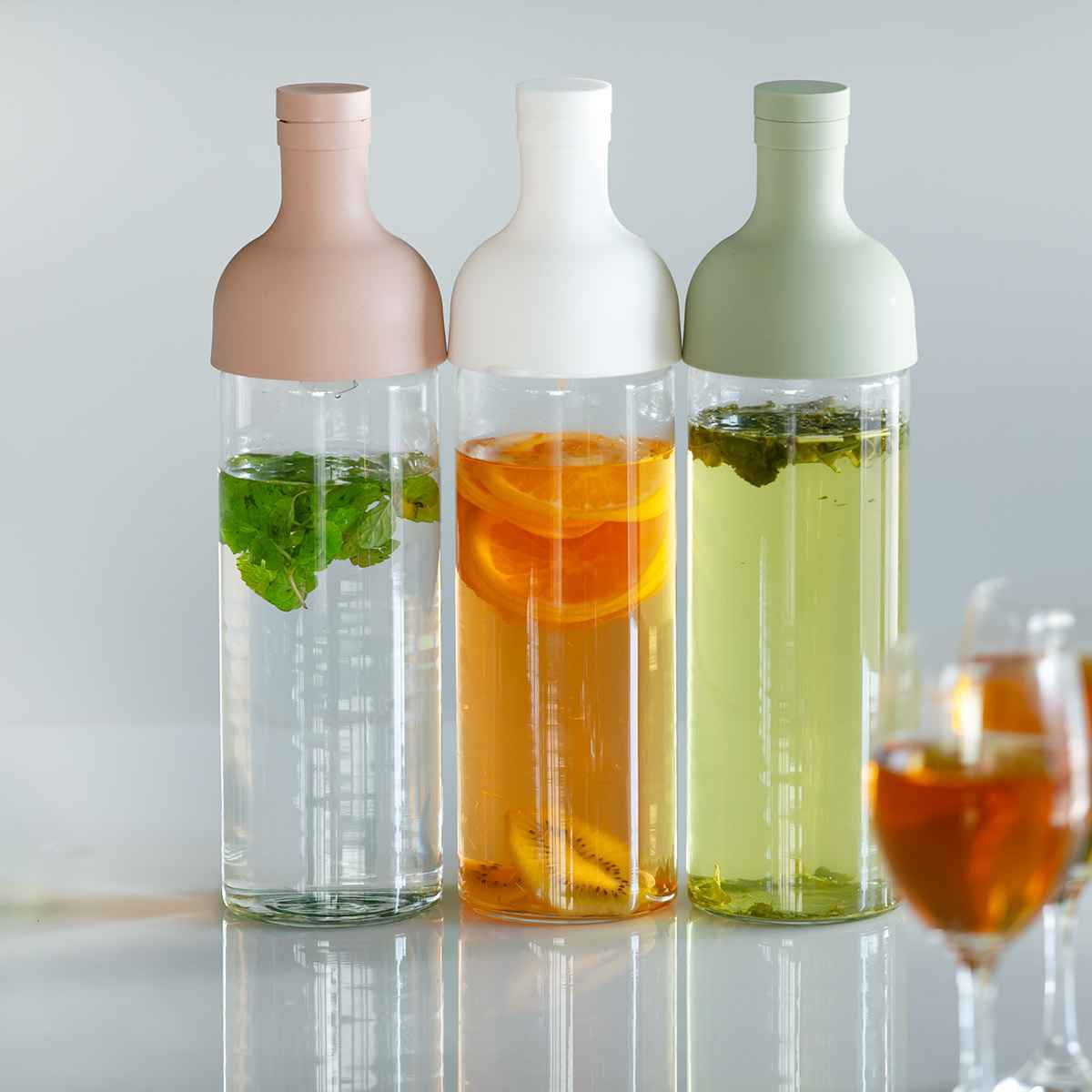 �n���I �t�B���^�[�C���{�g�� 750ml Filter-in Bottle Portable �ϔM�K���X FIB-75 �i HARIO �H��@�Ή� �␅�� ������ �����|�b�g ������ �␅�|�b�g �j