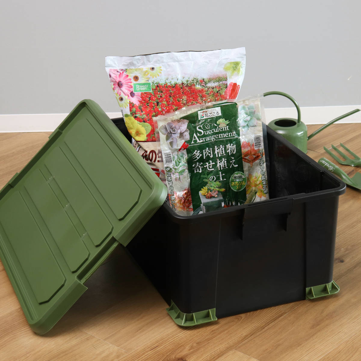 SANKA 収納ボックス Nタフコンプラス ATCP-66-30 フタ付き 幅44×奥行66