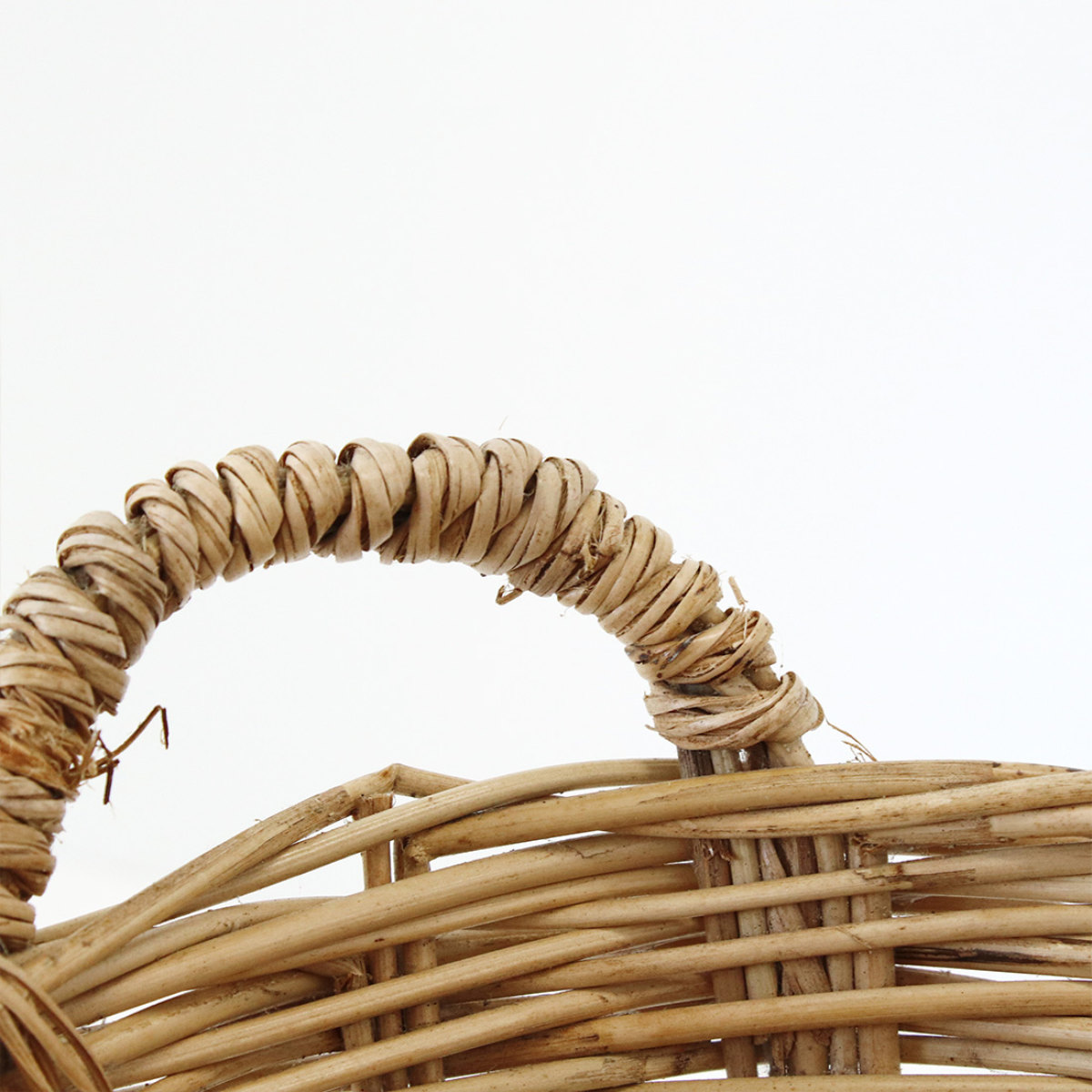 バスケット ラタン カゴ網 取っ手付き （ カゴ かご かごバスケット