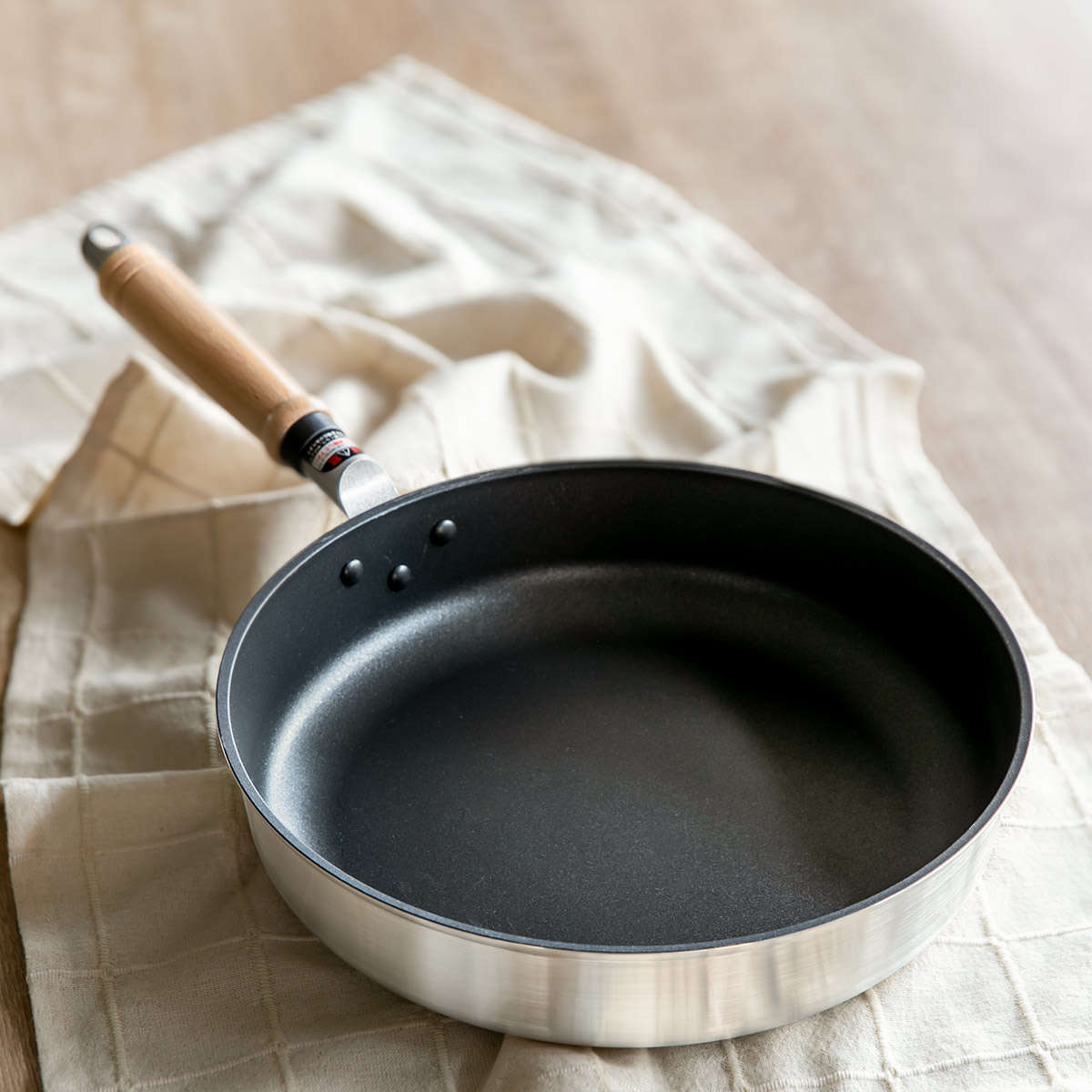 フライパン 27cm IH対応 キングデンジ 中尾アルミ 業務用 （ ガス火