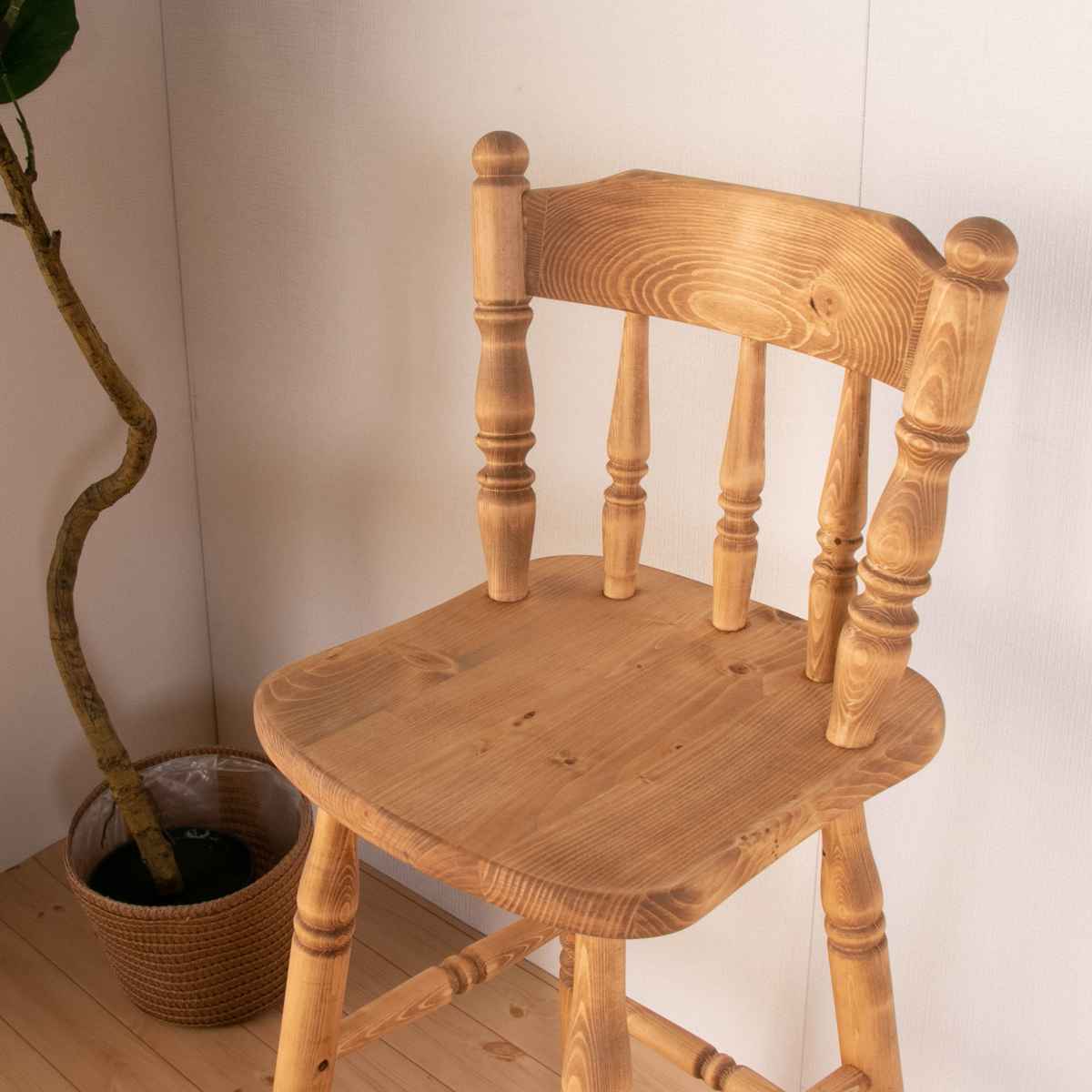カウンターチェア 背もたれ付き 木製 座面高65cm カントリー調