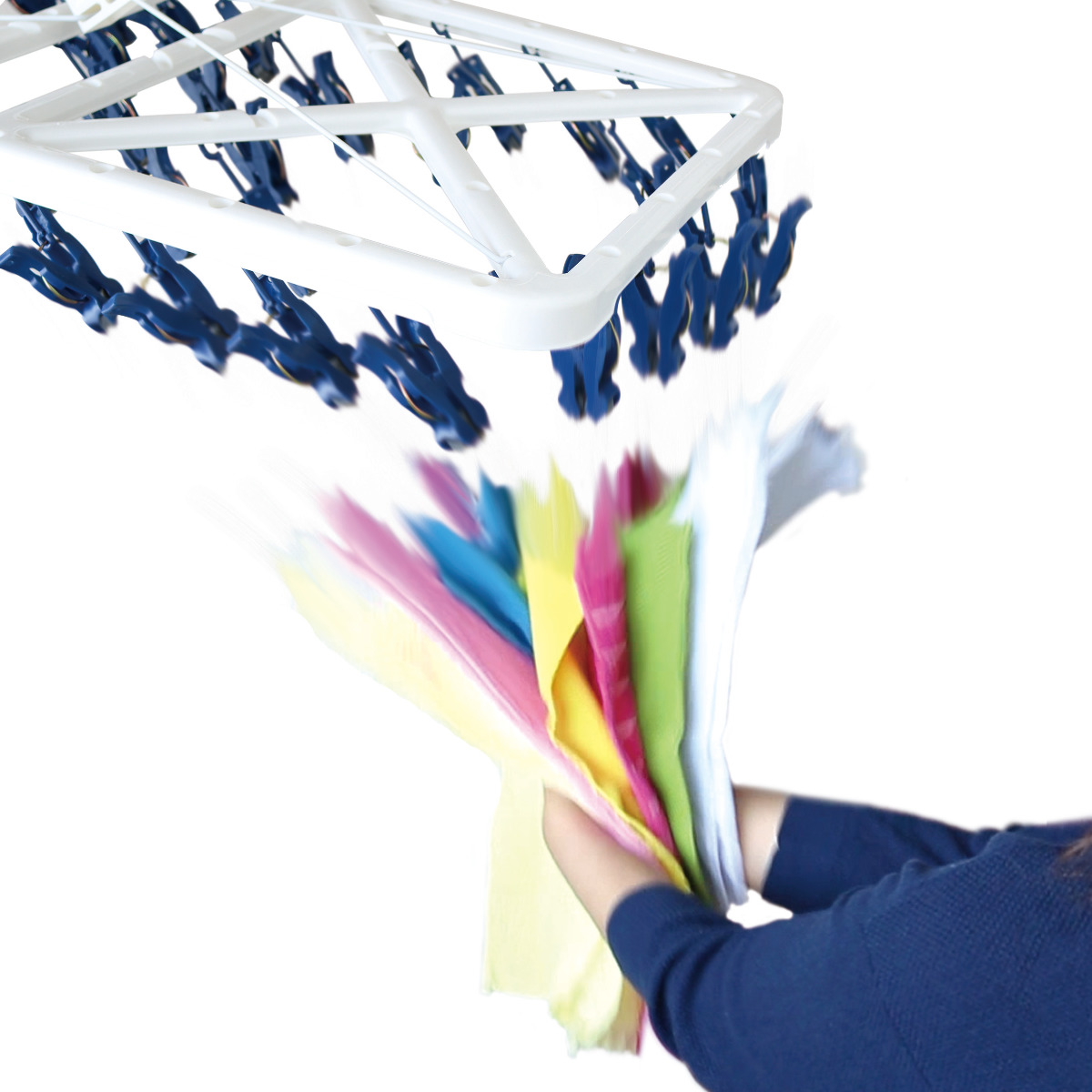 洗濯ハンガー 引っ張るだけ 32ピンチ ローラーピンチらくとりハンガー （ 洗濯 ハンガー ピンチハンガー 洗濯ピンチ 折りたたみ ピンチ ）