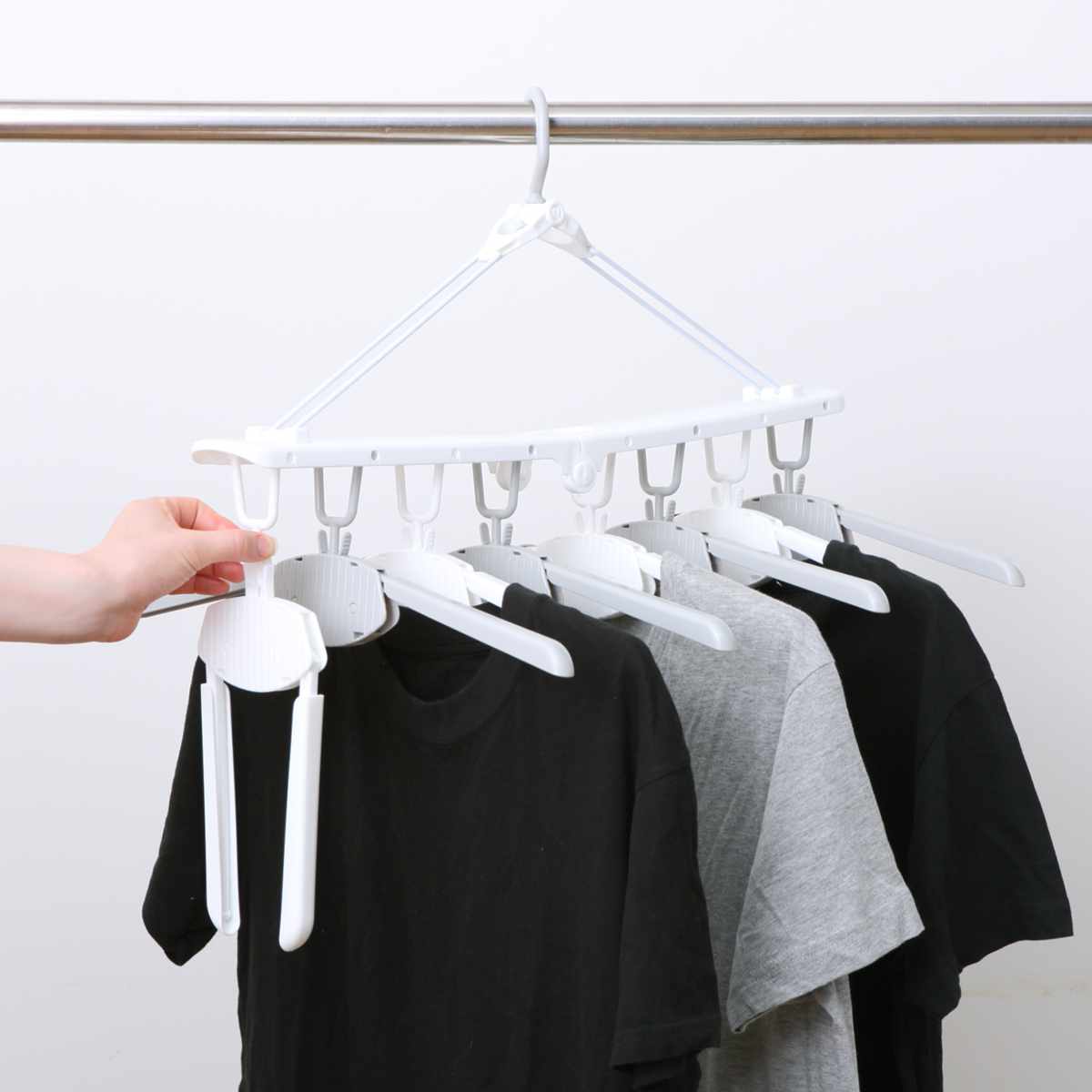 洗濯ハンガー 8連 THE HANGERS ワンタッチ8連ハンガー （ 連結ハンガー ワンタッチ 洗濯 折り畳み 折りたたみ ）