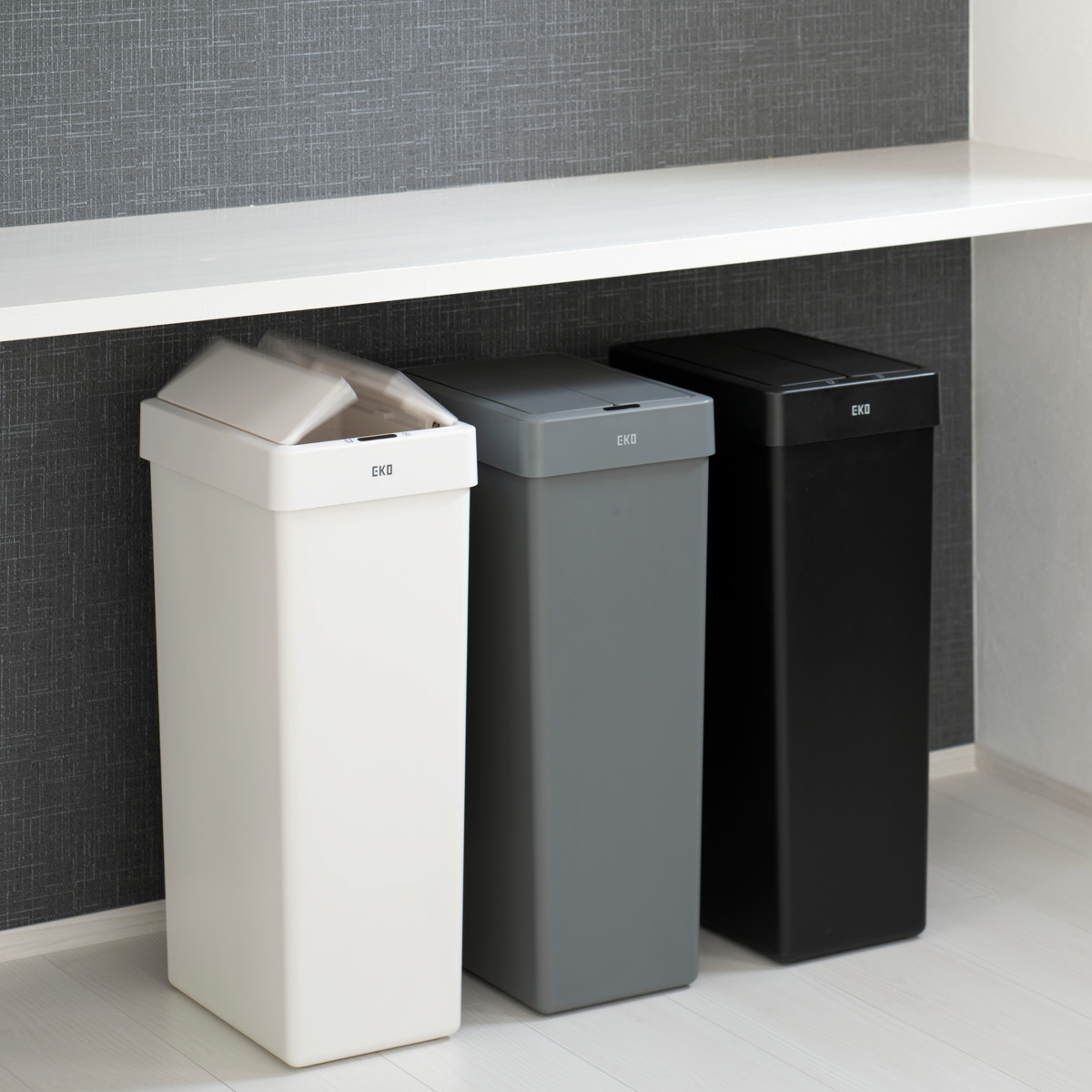 EKO ゴミ箱 30L エックスウィングライトセンサービン （ イーケーオー ごみ箱 30リットル センサー式 自動開閉 樹脂製 電池式 ふた付き 分別 一年保証付き ）_8