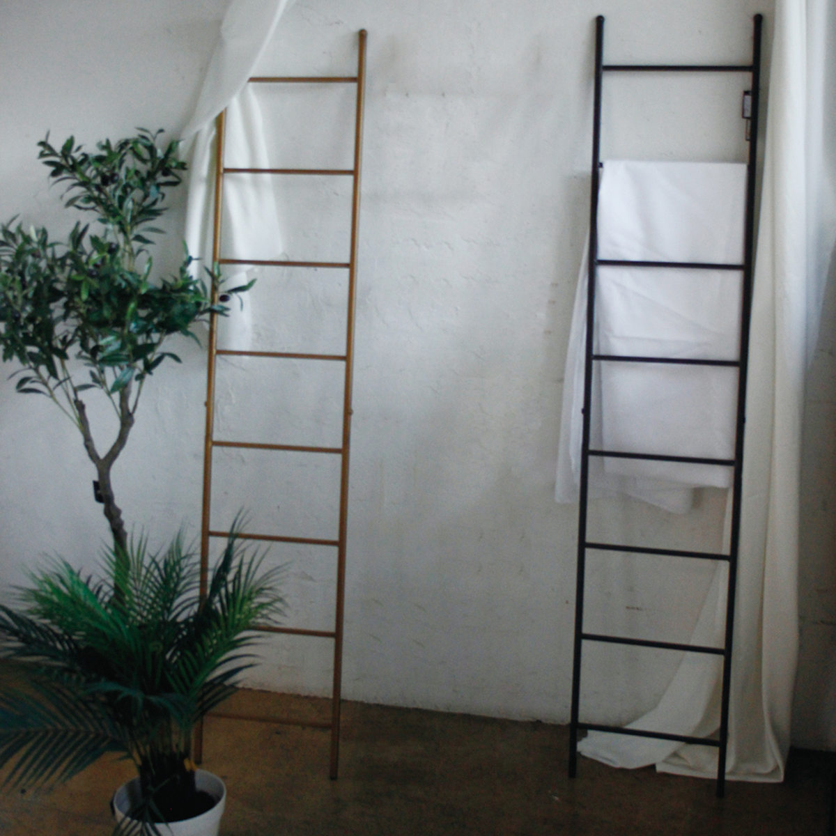 ジョセフアイアン ラダーシェルフ スリム 組立式 （ ラダーラック