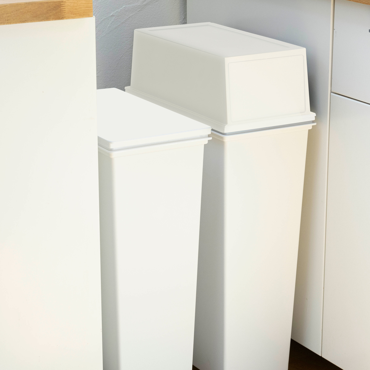 天馬 ゴミ箱 45L 本体のみ ホワイトラッシュ スマートペール （ ごみ箱