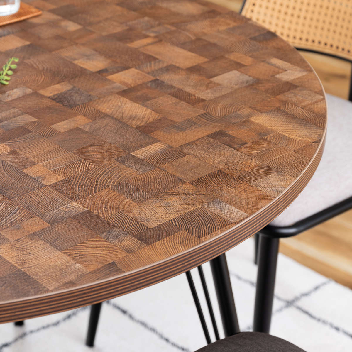 東谷 ダイニングテーブル 円型 幅105cm スチール脚 （ 2人掛け 4人掛け