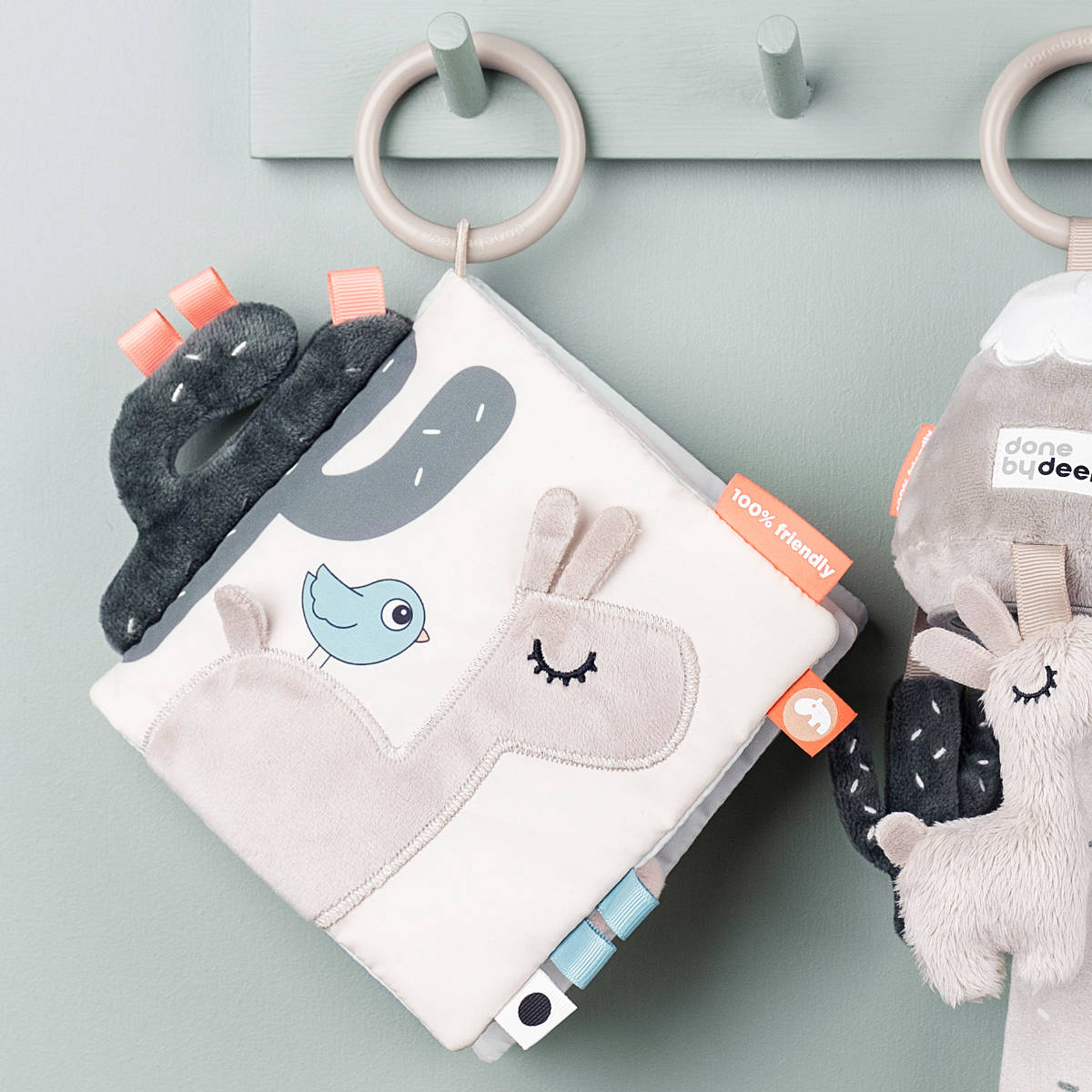 おもちゃ 布絵本 アクティビティブック ラリー...の詳細画像4