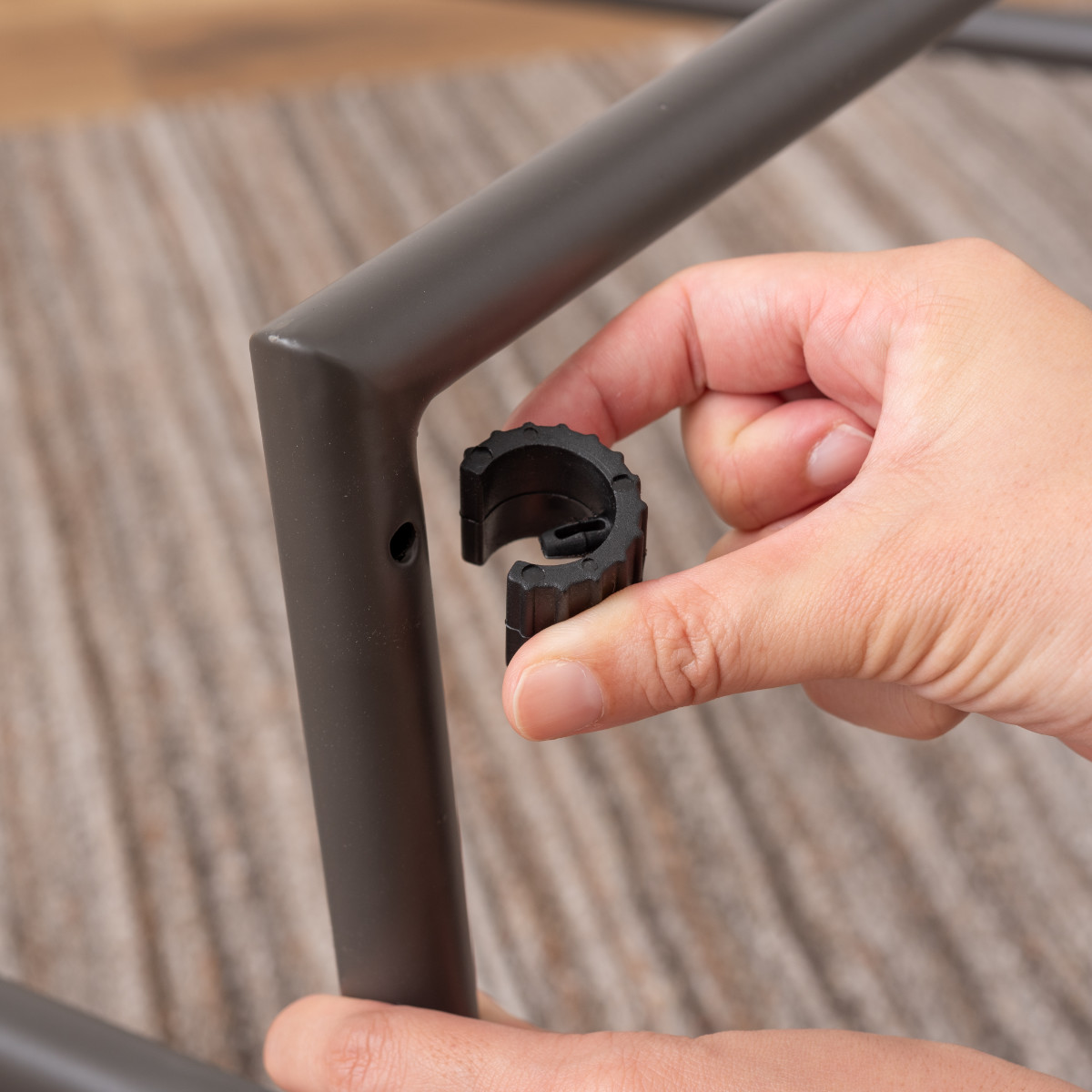 東谷 ハンガーラック スリム 頑丈 幅60cm 収納 幅61×奥行36×高さ162cm （ コートハンガー パイプハンガー 洋服掛け コート ...