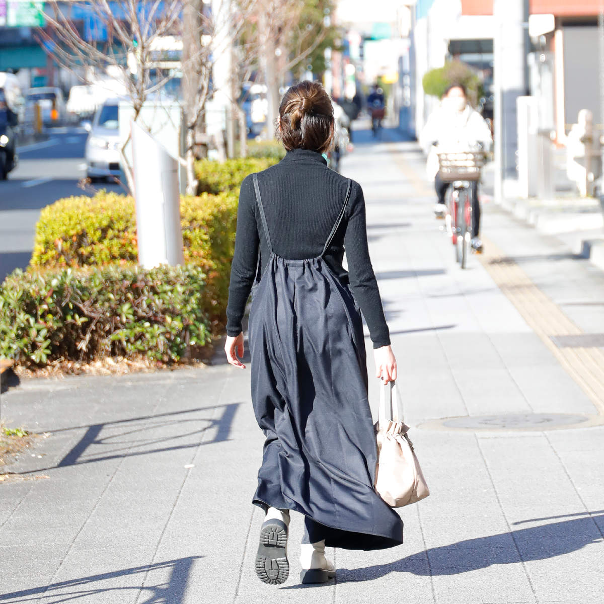 CB JAPAN（シービージャパン） エプロン ワンピースエプロン