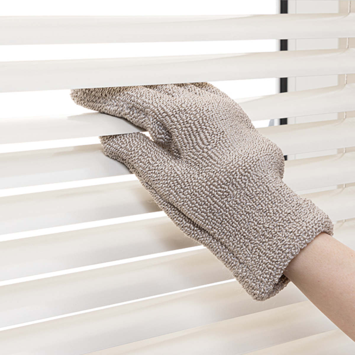 お掃除手袋 びっくりフレッシュ 京町家お掃除の知恵 汚れ落とし 手袋 水だけ （ 掃除 簡単 すき間掃除 洗剤不要 ほこり取り 水あか掃除 ）