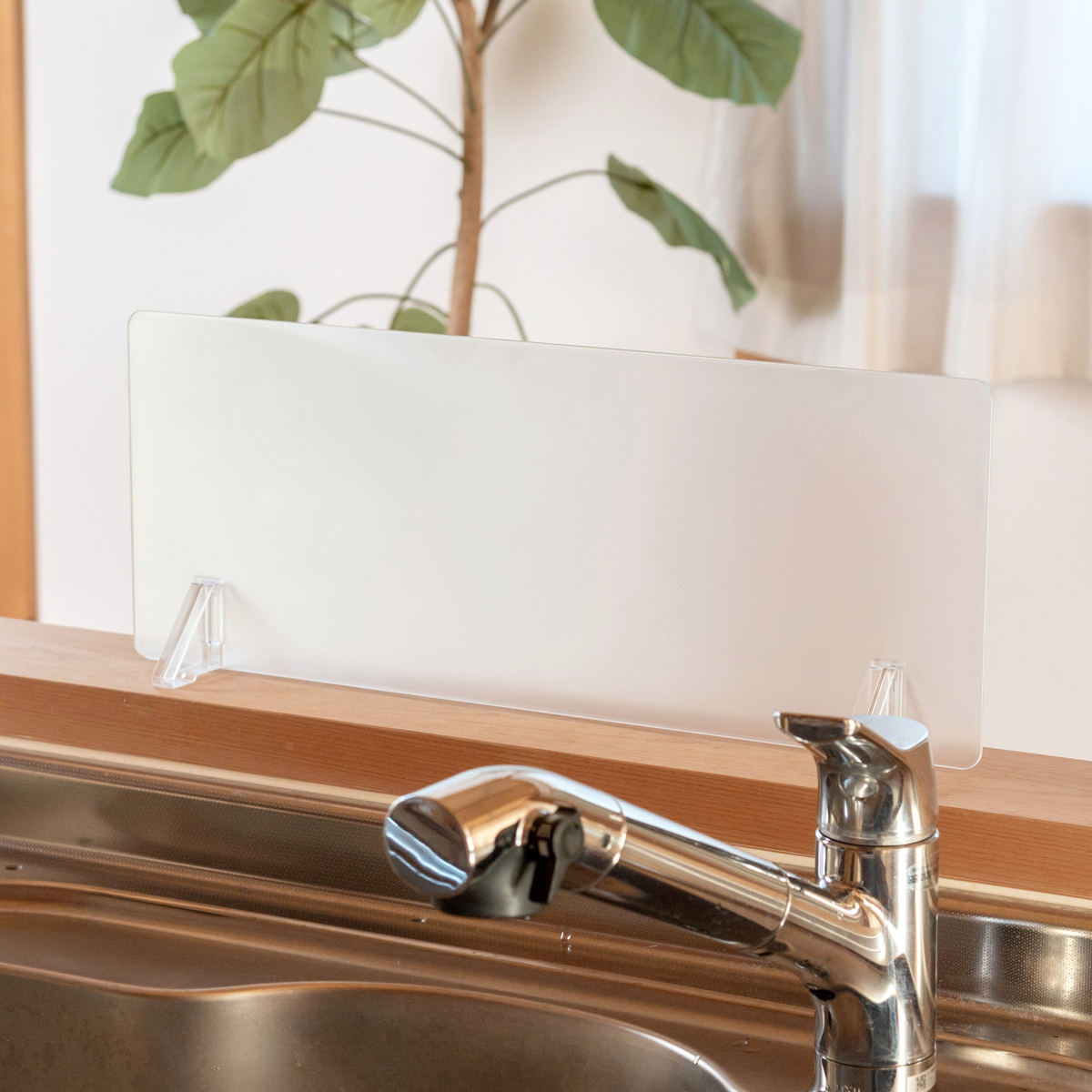 水はね防止パネル クリアガード 幅50cm スタンド付き （ 水はね防止プレート 水ハネ防止パネル パーテーション パネル スクリーン キッチン ）