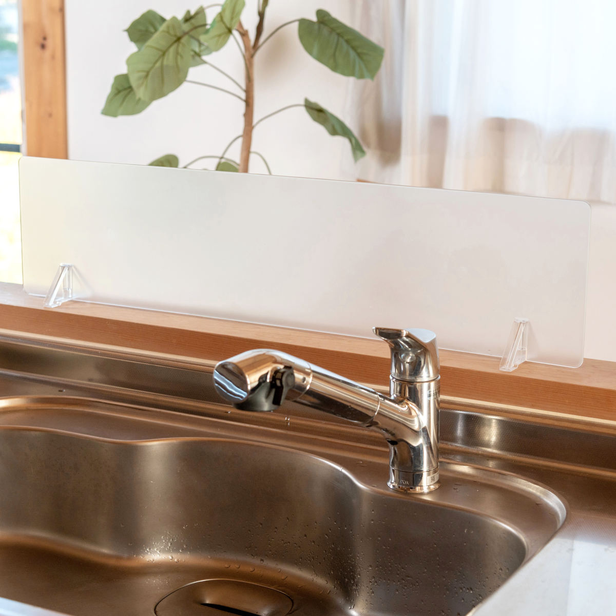 水はね防止パネル クリアガード 幅80cm スタンド付き （ 水はね防止プレート 水ハネ防止パネル パーテーション パネル スクリーン キッチン ）