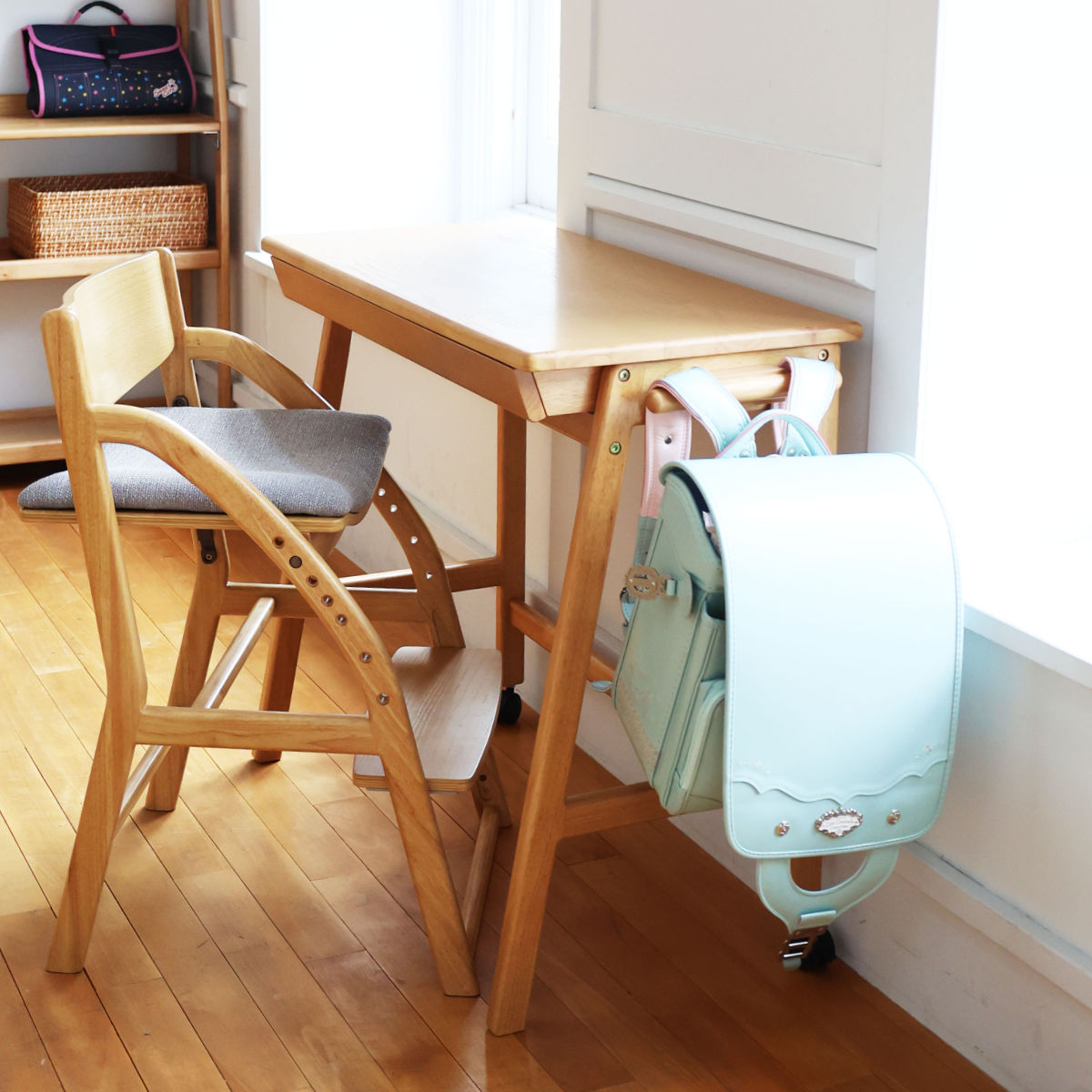 学習机 幅87cm キャスター付 コンパクト E-Toko （ デスク スリム 学習 勉強 机 リビング学習 ）