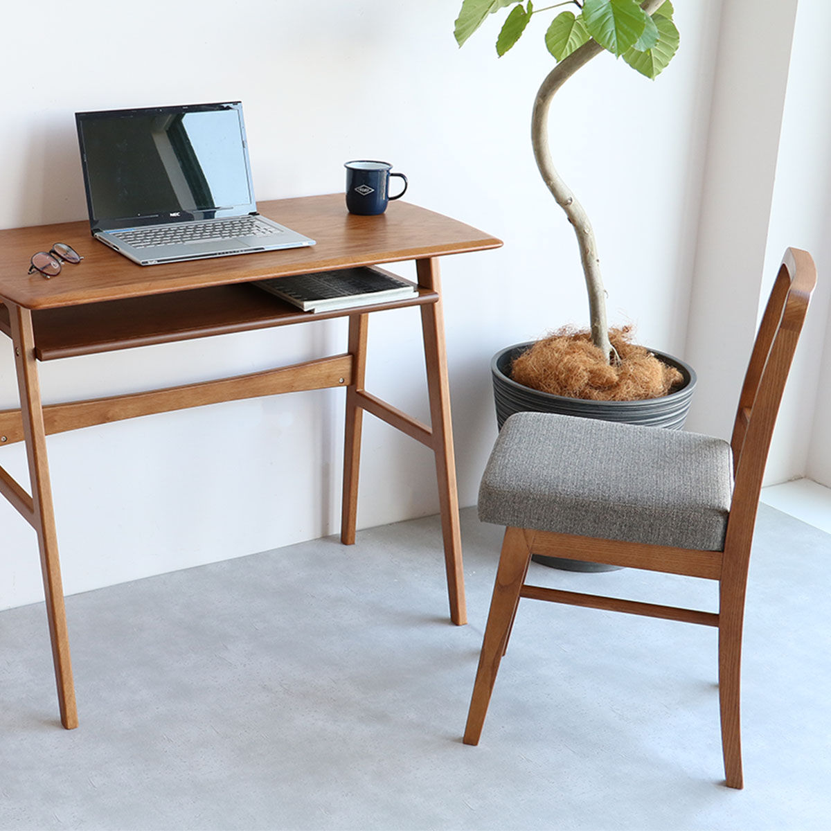 �_�C�j���O�`�F�A ���ʍ�46cm ���[�N�`�F�A Atl OAKER �i �H�� �֎q ���� �C�X �H��֎q �f�X�N�`�F�A �`�F�A�[ �t�@�u���b�N �j