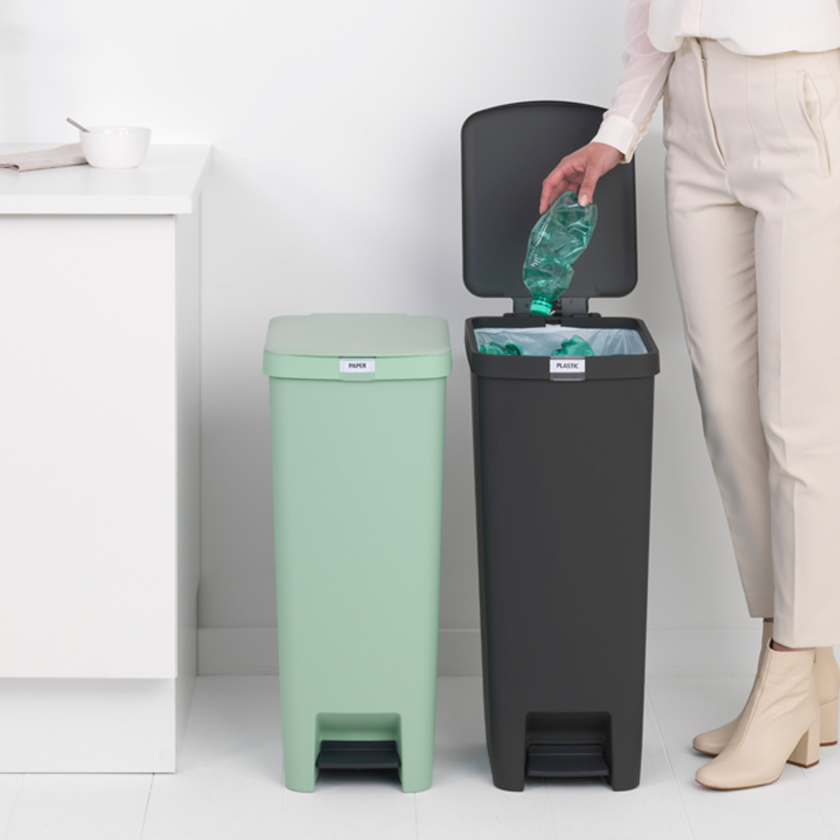brabantia ペダル式ゴミ箱 40L ステンレス製 brabantia（ブラバンシア） ゴミ箱 40L ステップアップペダルビン40L