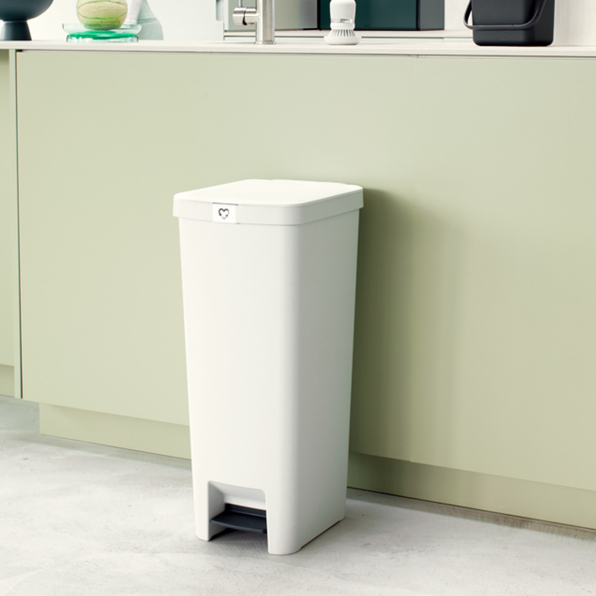 brabantia（ブラバンシア） ゴミ箱 40L ステップアップペダルビン40L