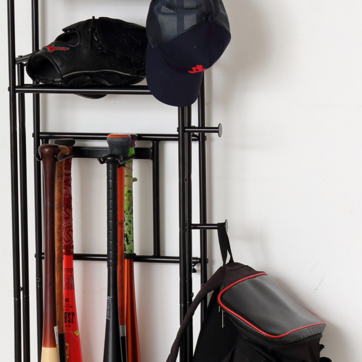 スポーツ用品 収納 伸縮可能 ラック 幅40-60cm （ 棚 伸縮 玄関収納 ヘルメット収納 部活道具 ）