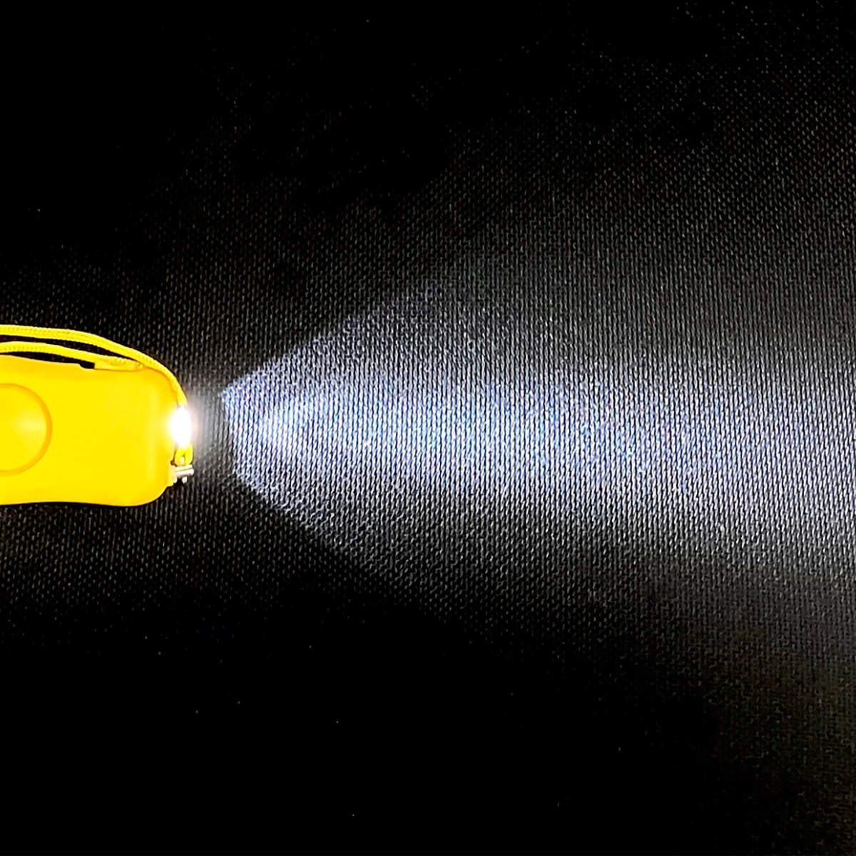 防犯ブザー 雨にも強い LEDライト 95db...の詳細画像1