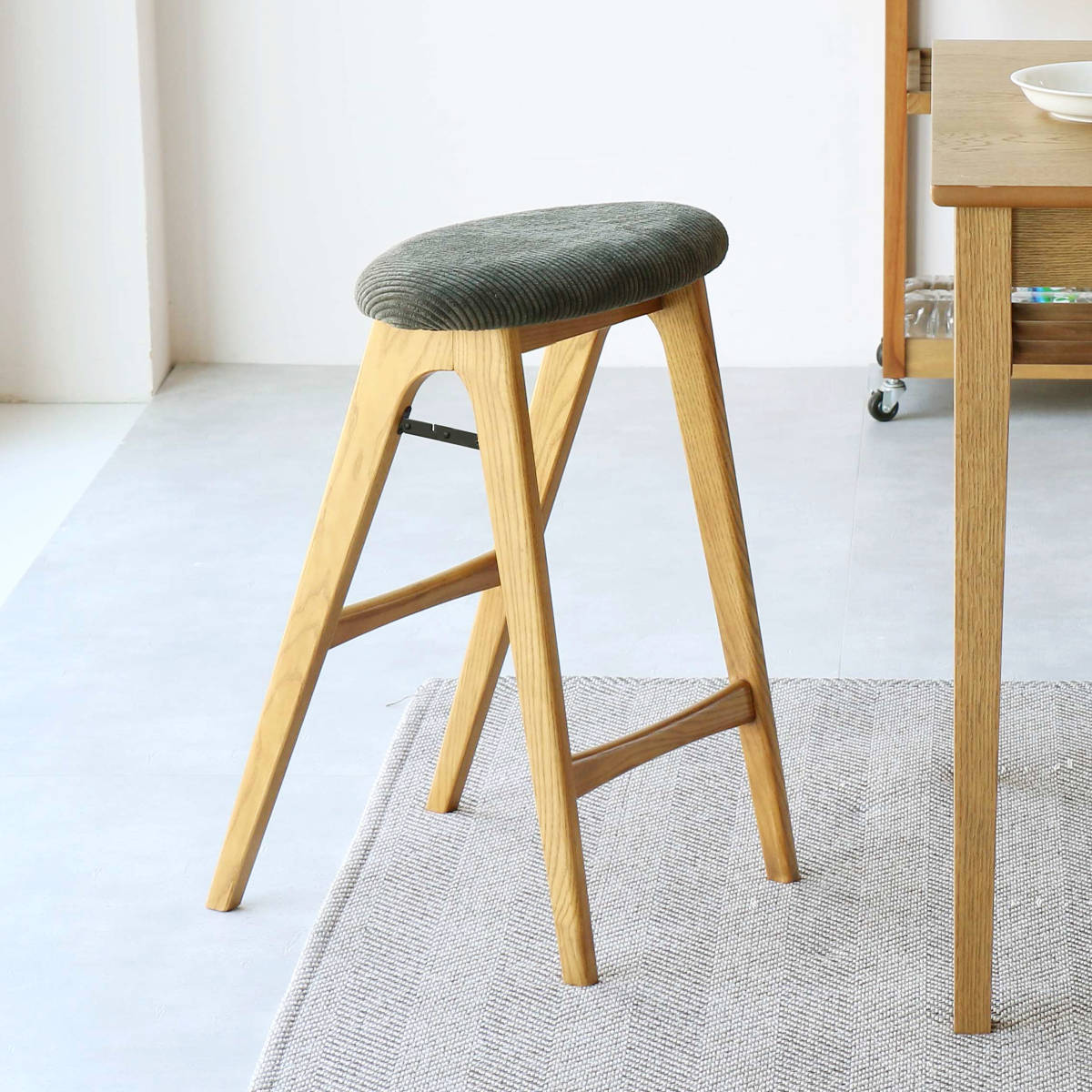 ICHIBA（市場） 特典付き スツール 折りたたみ 高さ60.5cm 天然木