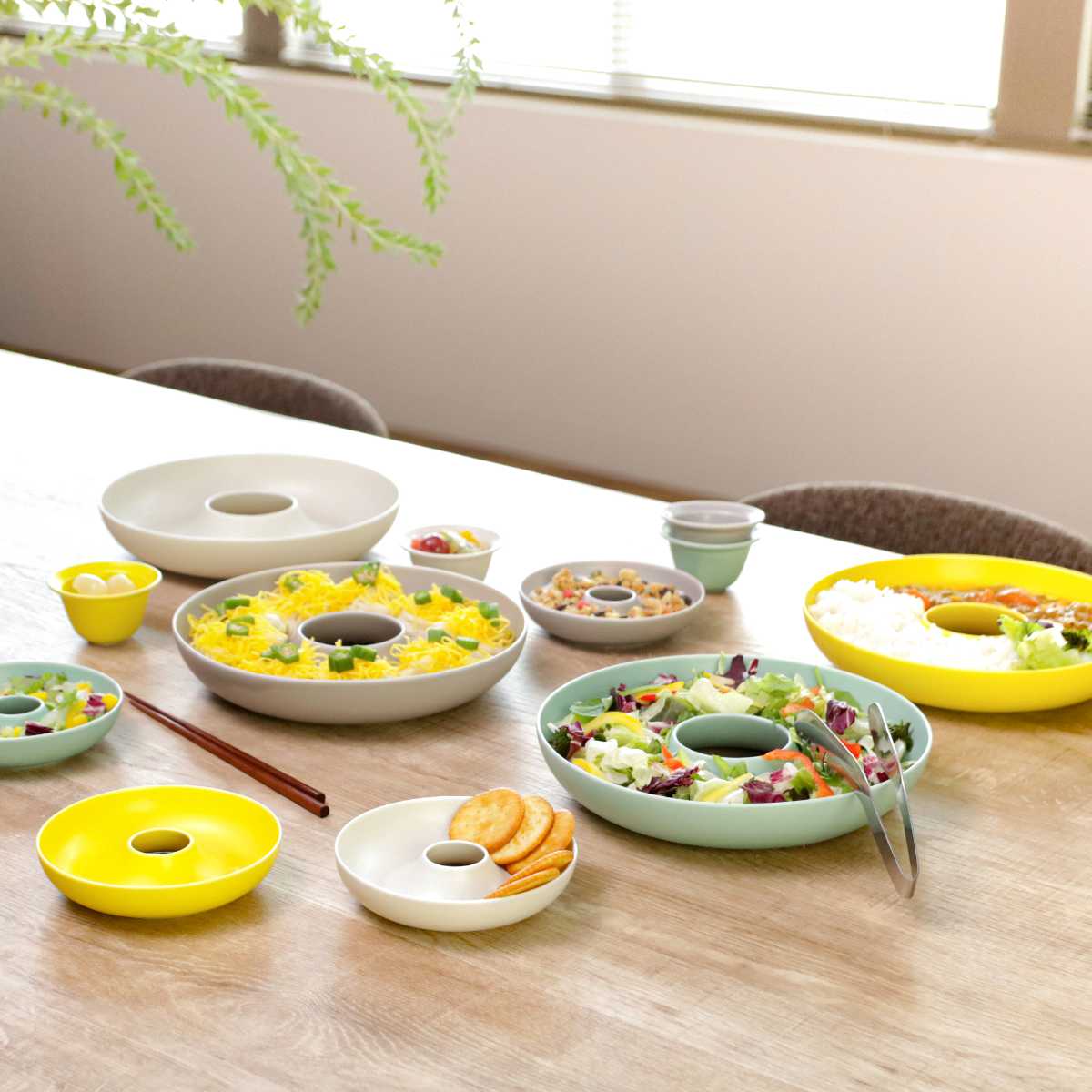 プレート 23.5cm L ドーナツ 磁器 （ 食洗機対応 電子レンジ対応
