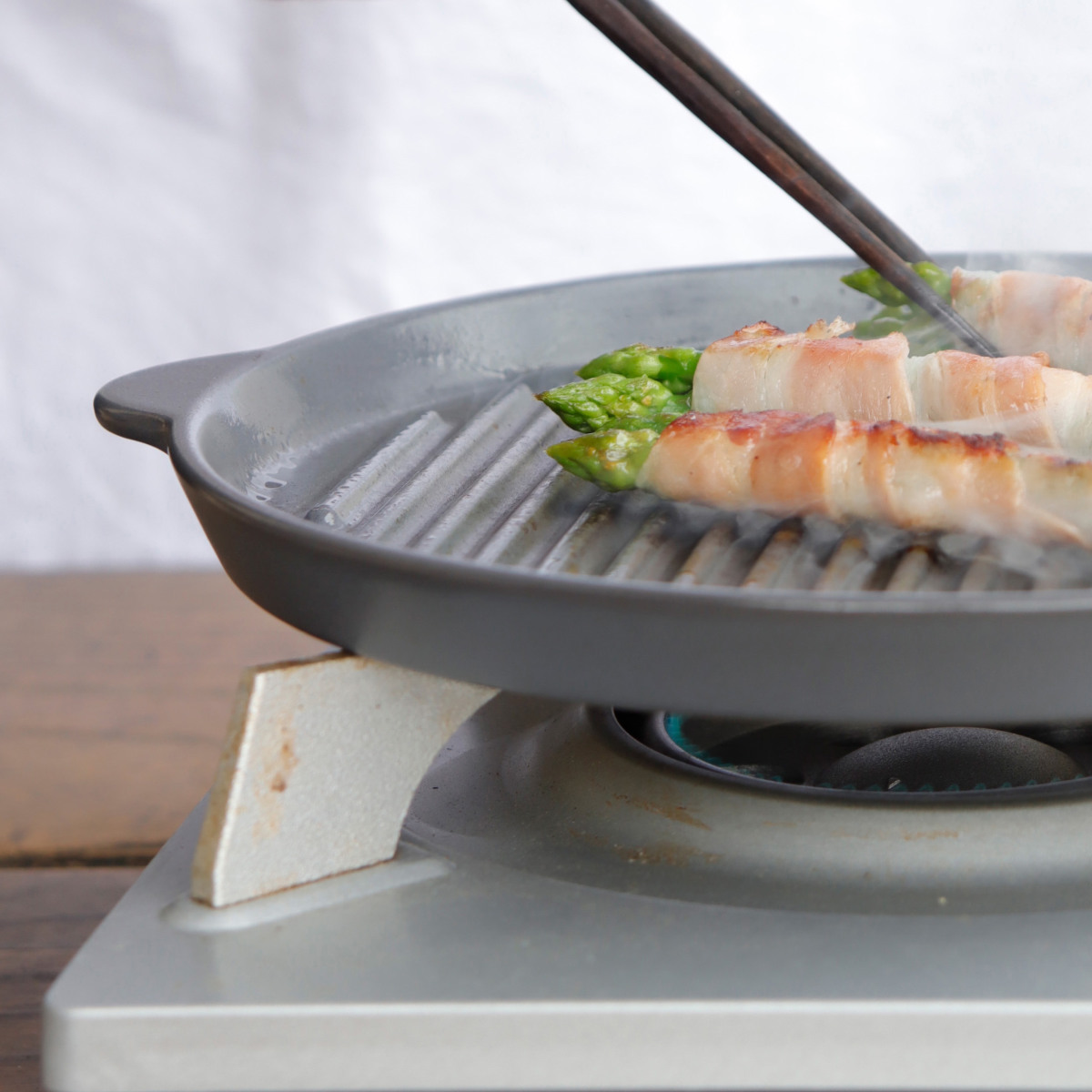 SANYO ホームロースター グリーン 電気グリル コンロ レトロビンテージ SALIU（サリュウ） 炭焼きグリル 陶板タイプ 大 陶器 日本製 ロロ The