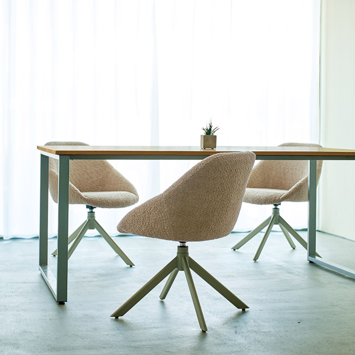 弘益 ダイニングチェア 回転式 座面高44cm ヘクサ ラウンドチェア