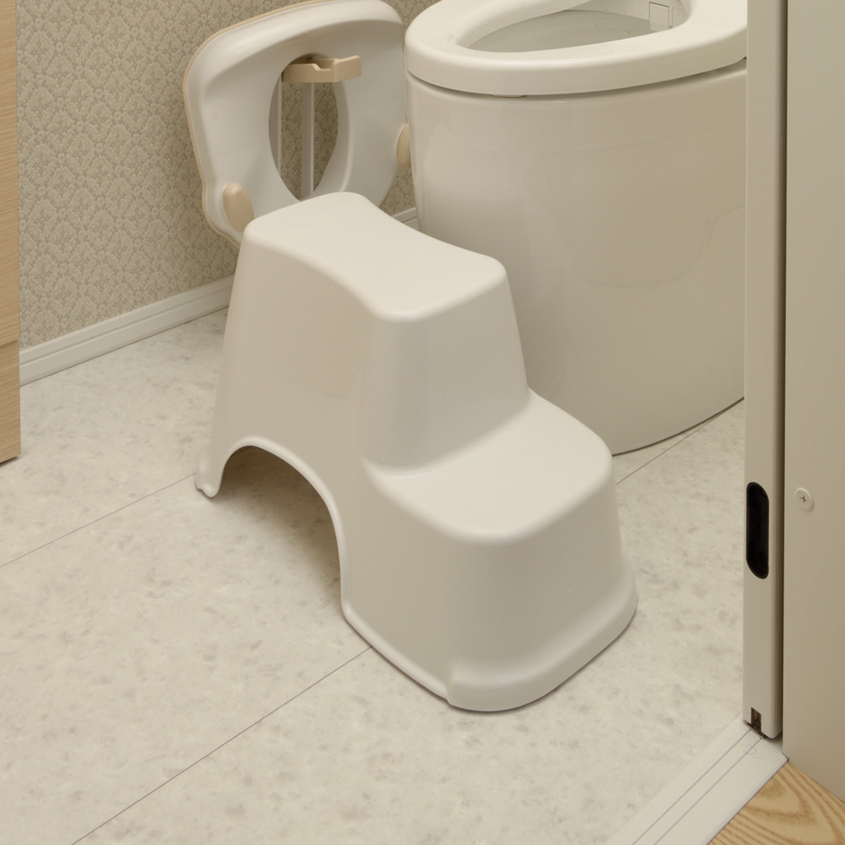 リッチェル(Richell) 踏み台 トイレ用 トイレサポート ステップ リッチェル(Richell) 踏み台 トイレ用 トイレサポート ステップ