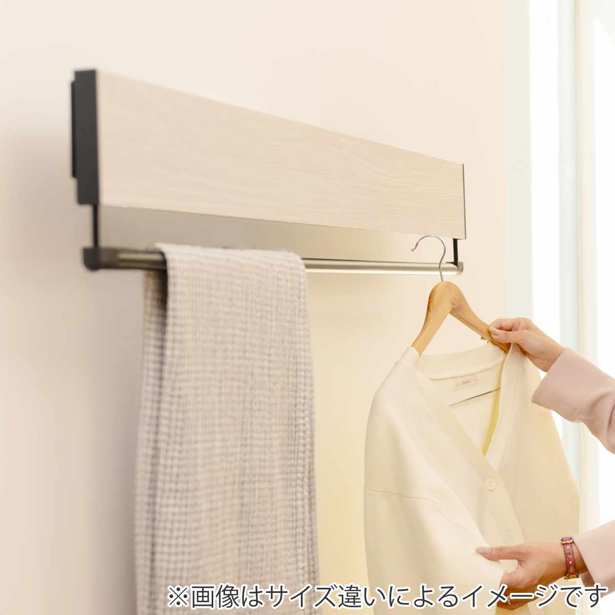 室内物干し DRY・WAVE インテリアハンガー スタンダード 幅60cm （ 衣類掛け インテリア ハンガー 展開式 ドライ・ウェーブ 日本製 ）の画像