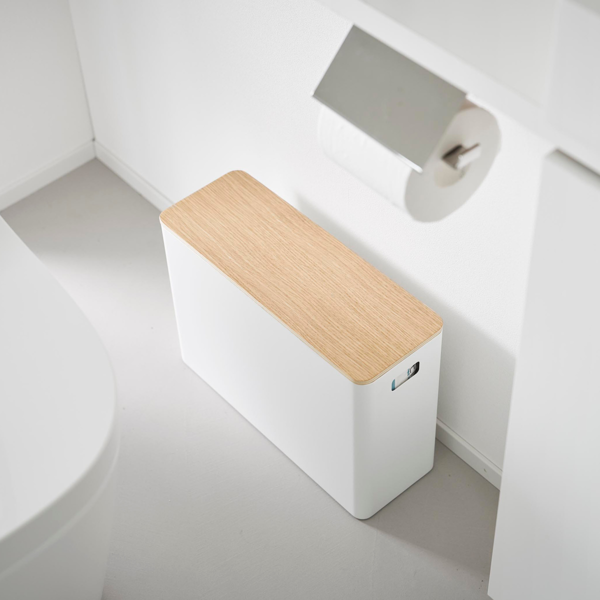 RIN（山崎実業） 山崎実業 RIN 蓋付きトイレ用品収納 リン （ 4903208013208 リンシリーズ 蓋付き トイレ用品収納 トイレ ...