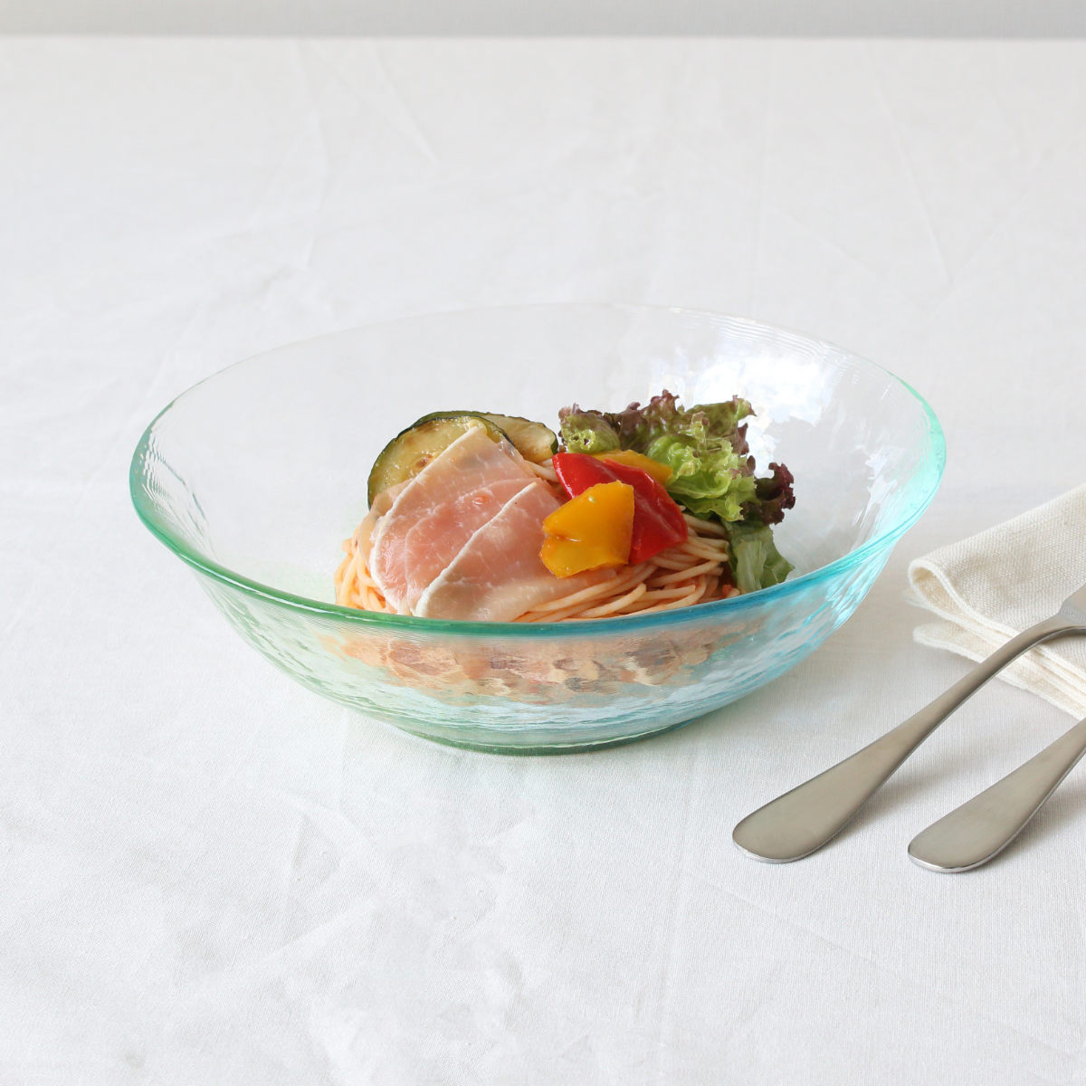 空のいろどり 麺鉢 （ ガラス 日本製 ボウル 器 お皿 皿 プレート 20cm