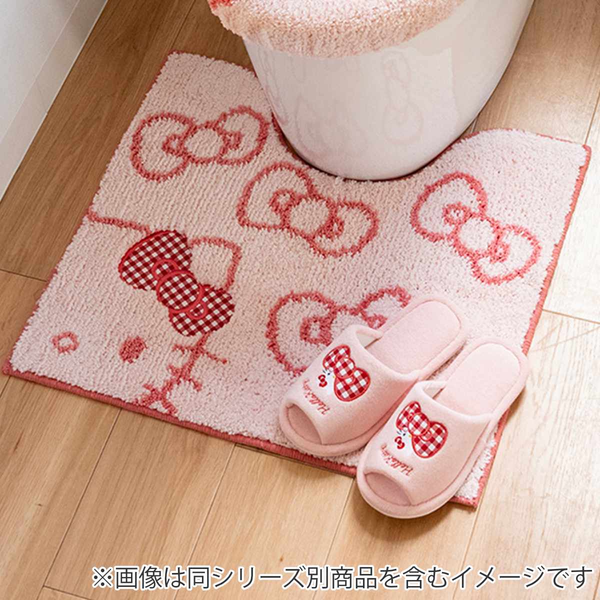 オカ トイレマット サンリオキャラクターズ シュシュ キティ クロミ 約