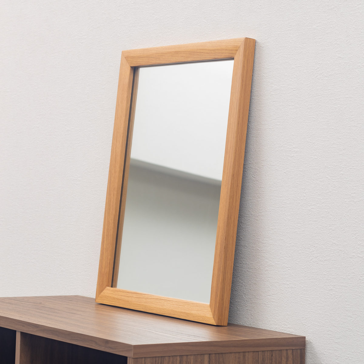 立てかけミラー 50×60cm フレア （ ミラー 鏡 ウォールミラー 立て掛け 天然木 ）の画像