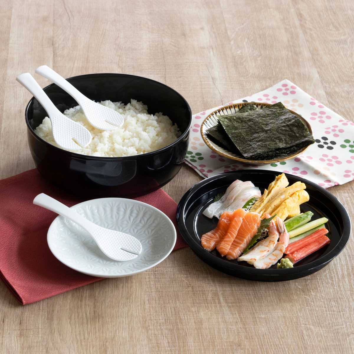 特注飯台蓋付き　直径40cm　パーティー道具　寿司桶　未使用　職人造 パール金属 寿司桶 すしパーティー プラスチック 手巻き寿司 5点セット