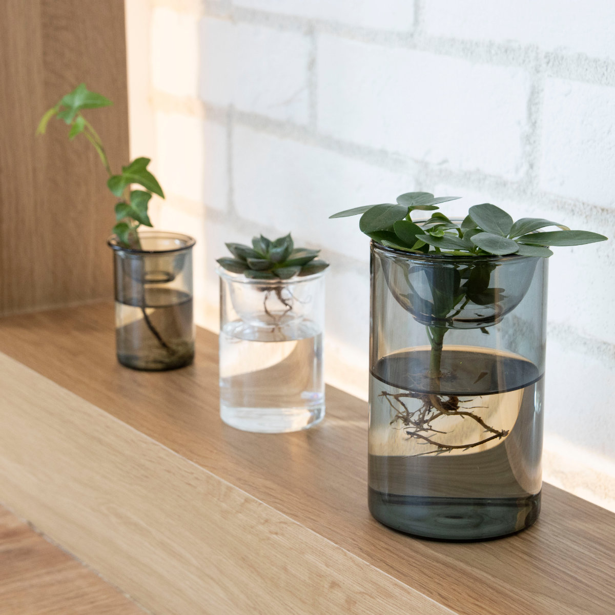 花瓶 MINI BULB VASE 水栽培ガラスベース 7cm 水耕栽培 （ 花器 ガラス