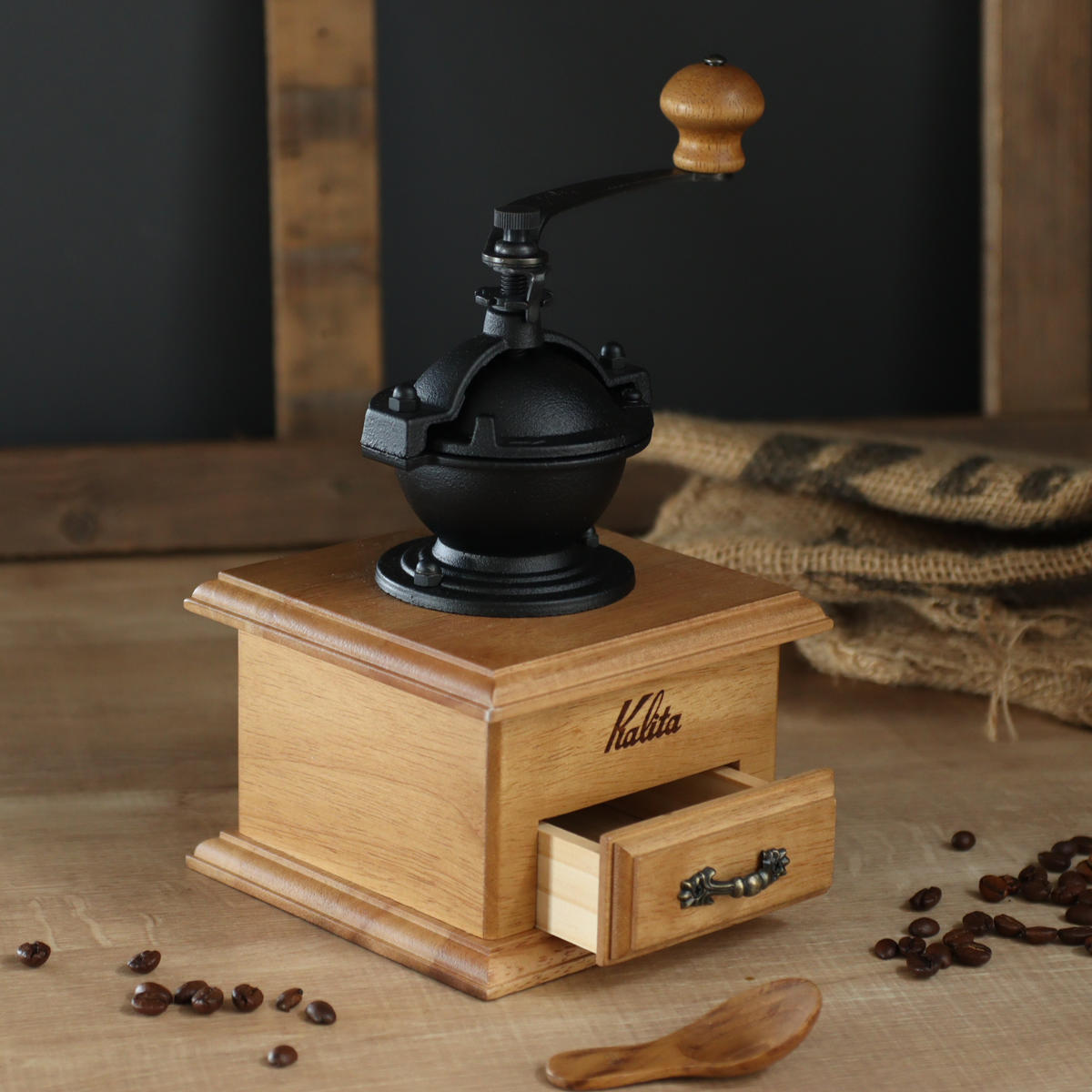 カリタ クラシックミル　コーヒーミル　手挽き Kalita（カリタ） コーヒーミル 手動 手挽きコーヒーミル 木製