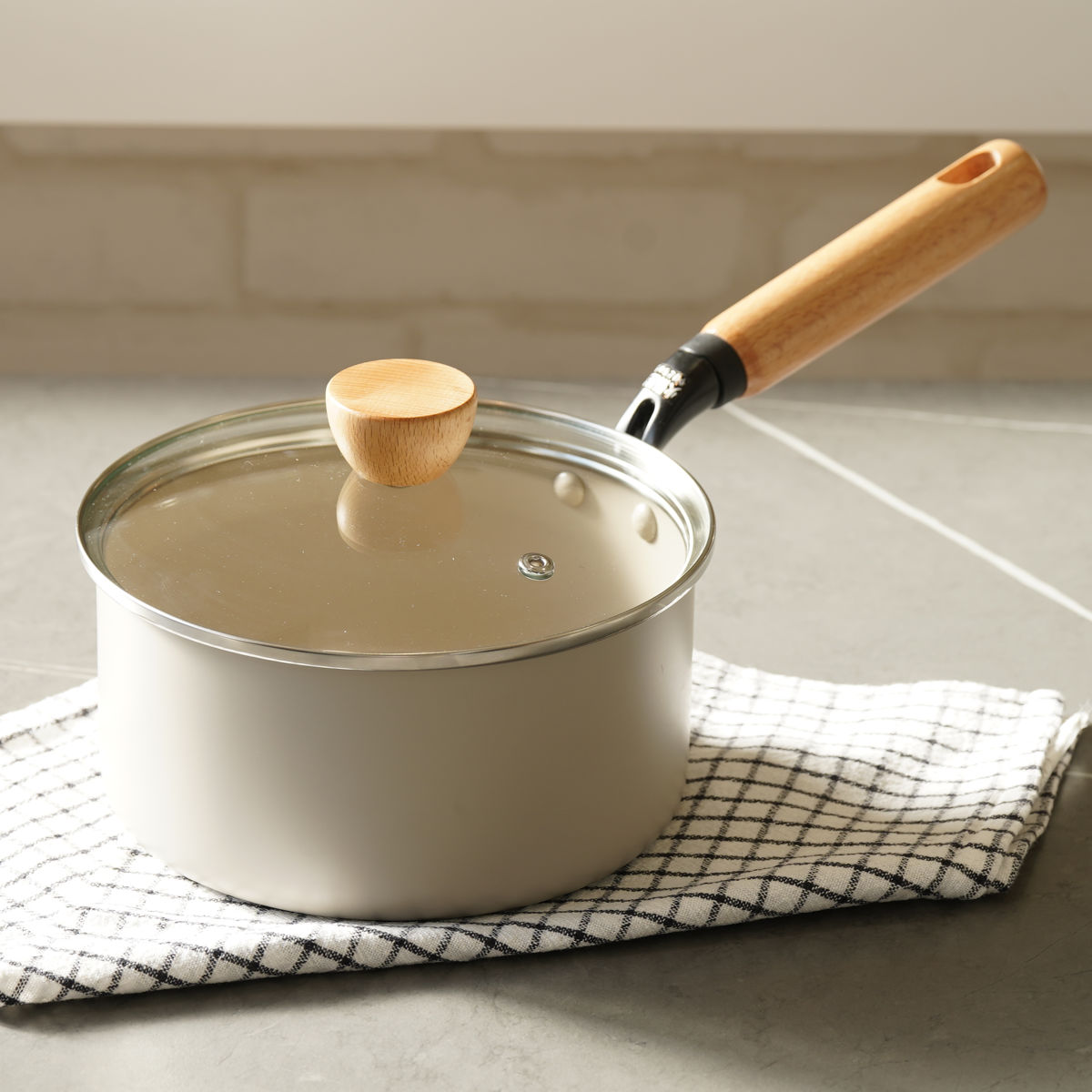 パール金属 片手鍋 18cm 深型 IH対応 ガラス蓋付き スプル （ ガス火